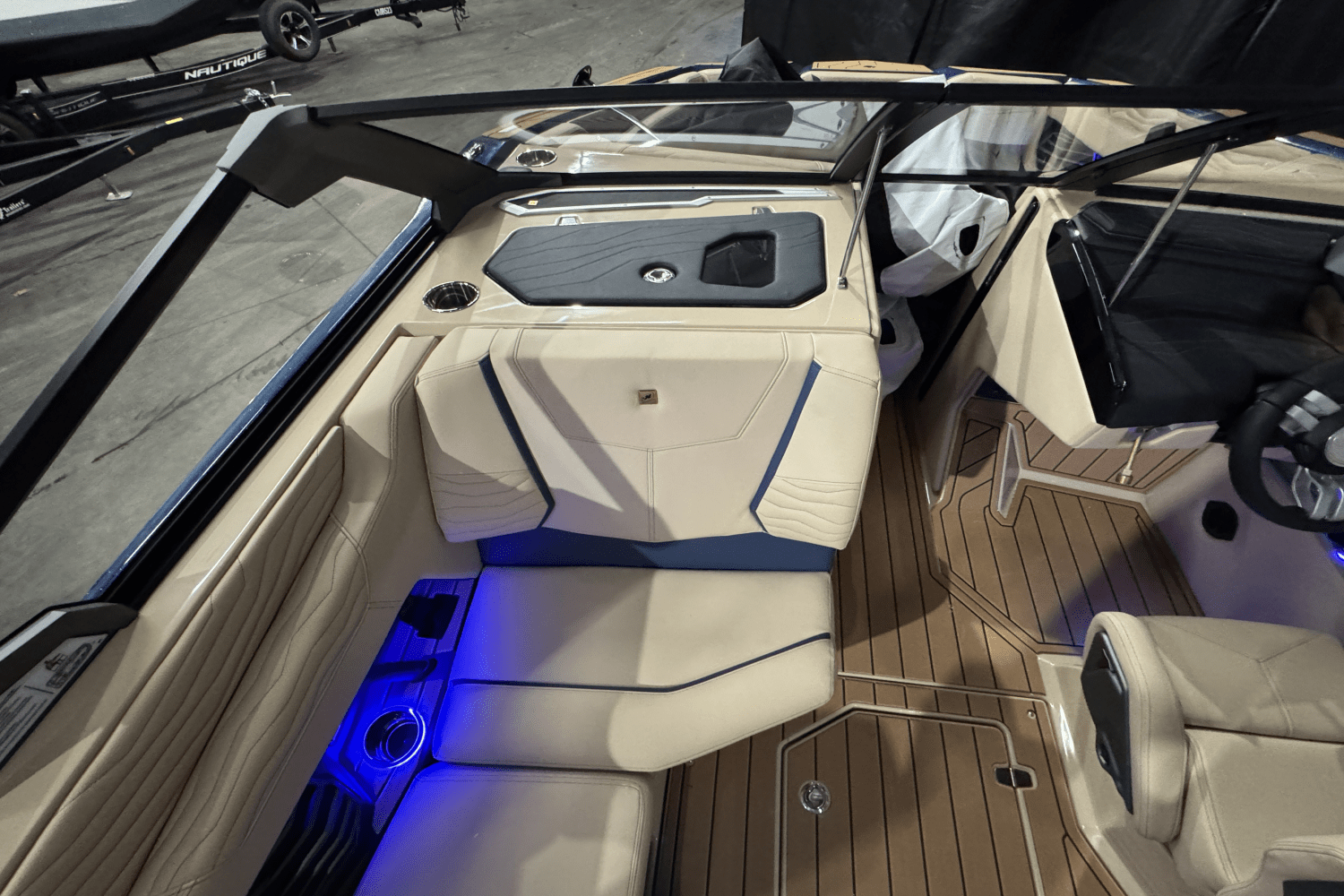 Slide: The Image of Nautique Super Air Nautique G23 2025 - 30