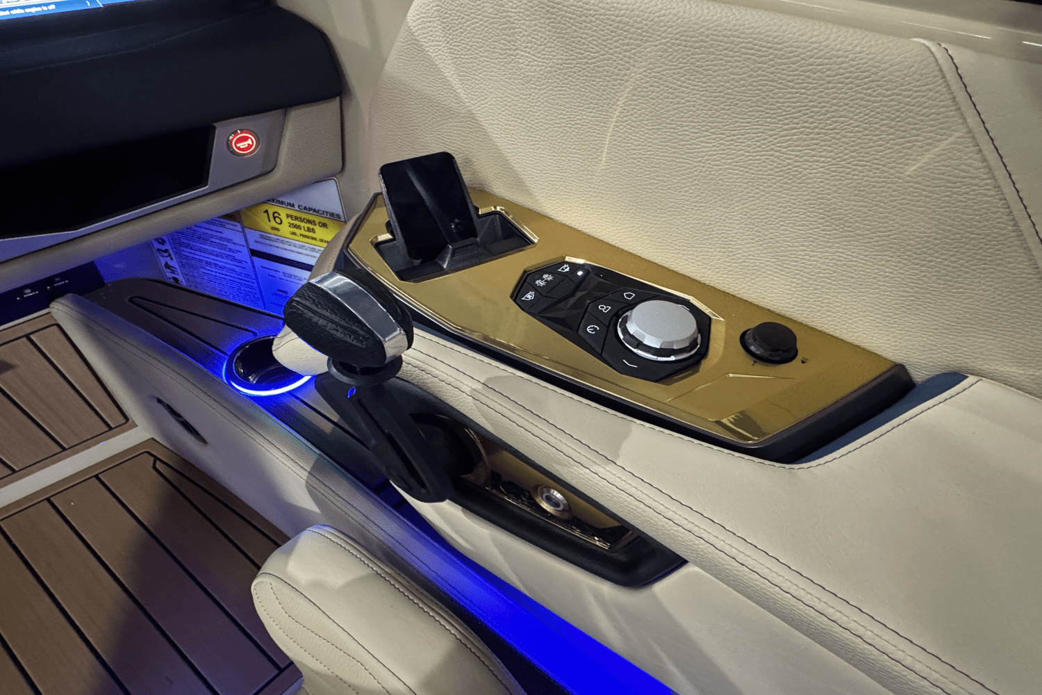 Slide: The Image of Nautique Super Air Nautique G23 2025 - 38
