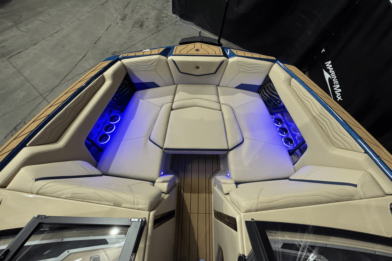 Slide: The Image of Nautique Super Air Nautique G23 2025 - 42
