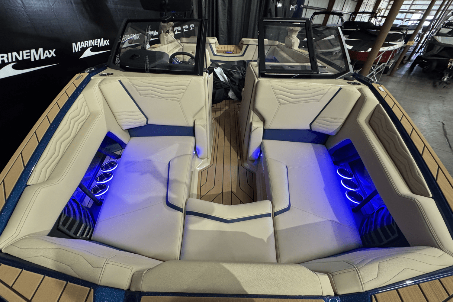 Slide: The Image of Nautique Super Air Nautique G23 2025 - 45