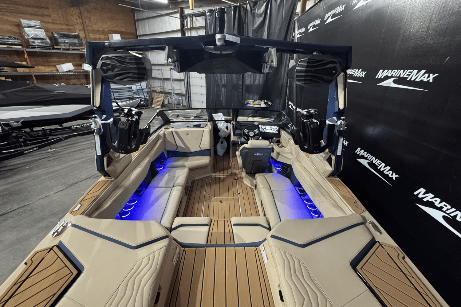 Slide: The Image of Nautique Super Air Nautique G23 2025 - 9