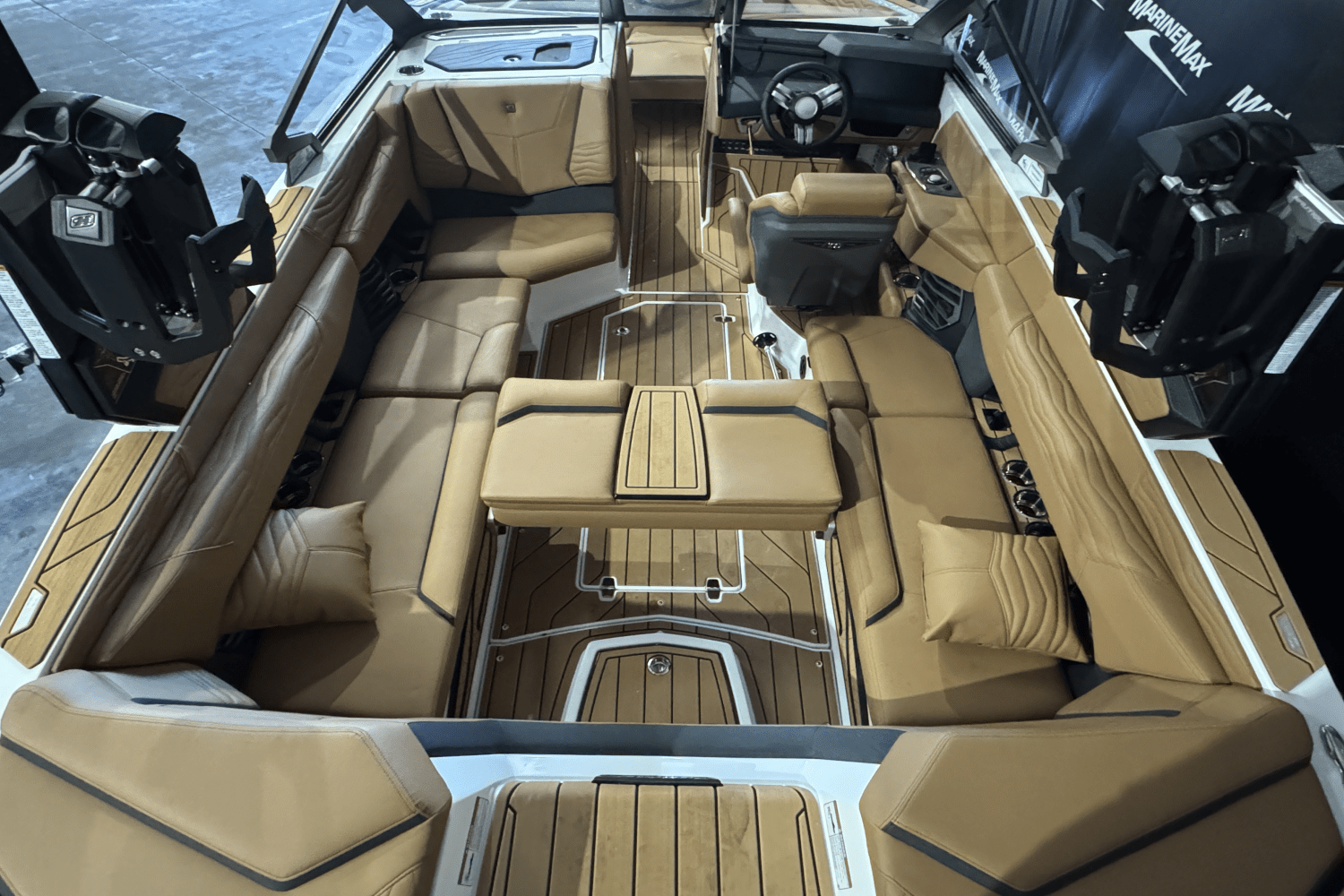 Slide: The Image of Nautique Super Air Nautique G23 2025 - 9