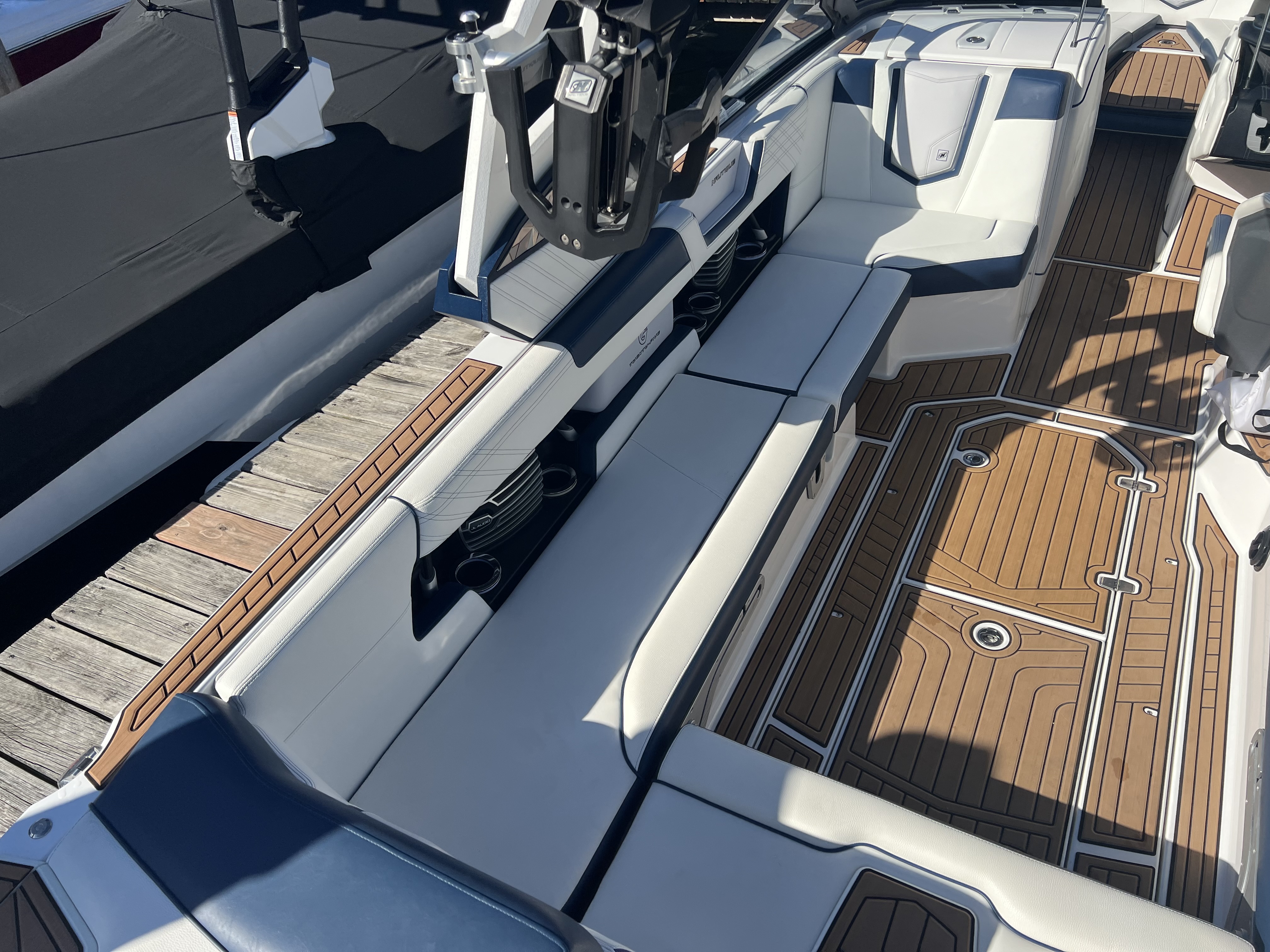 Slide: The Image of Nautique Super Air Nautique G25 2019 - 12