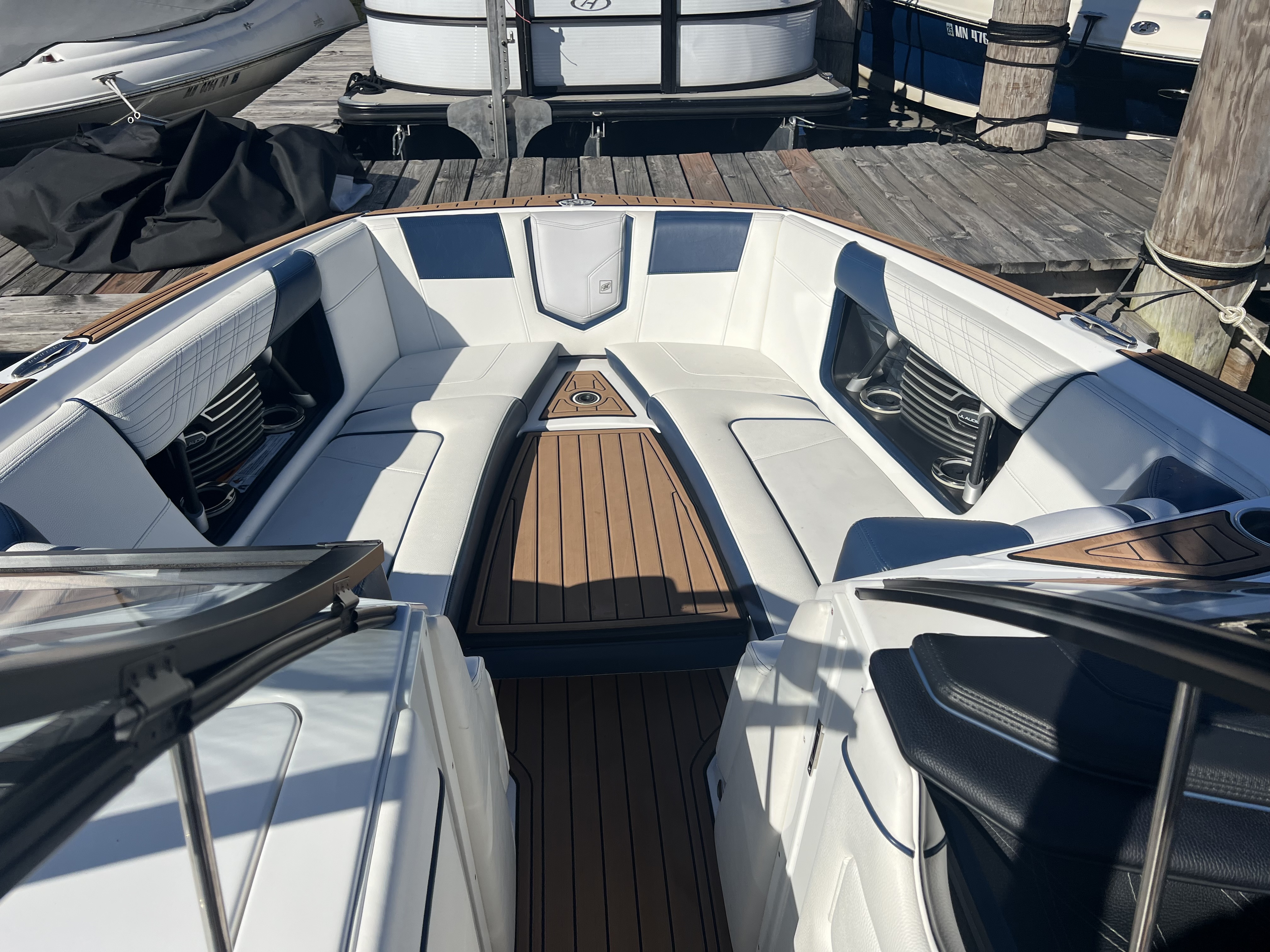 Slide: The Image of Nautique Super Air Nautique G25 2019 - 22