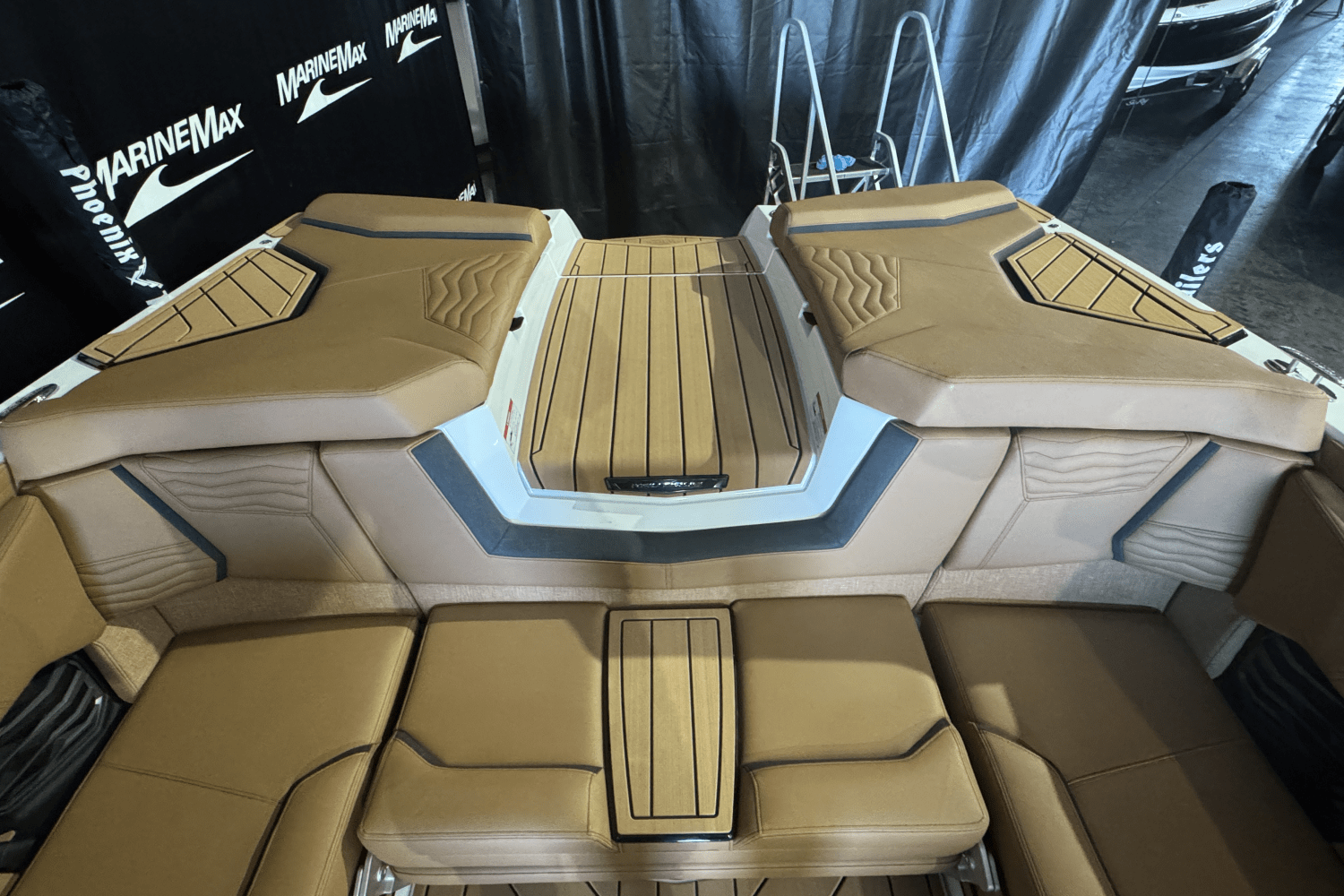 Slide: The Image of Nautique Super Air Nautique G25 2025 - 11