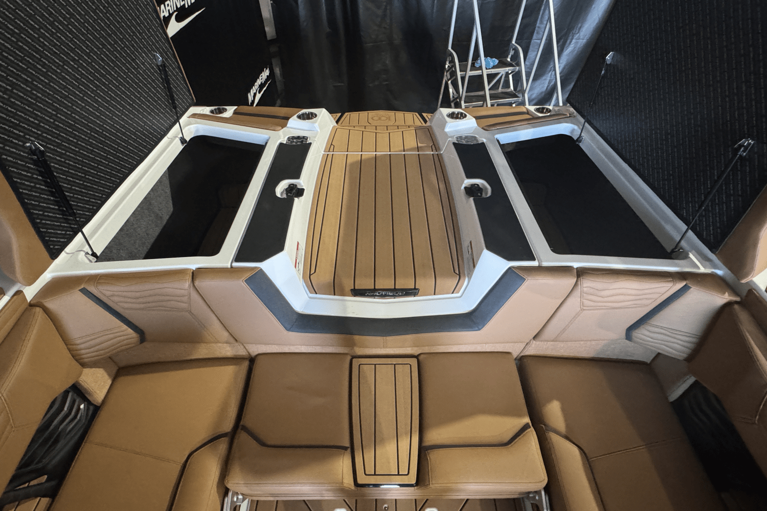 Slide: The Image of Nautique Super Air Nautique G25 2025 - 12