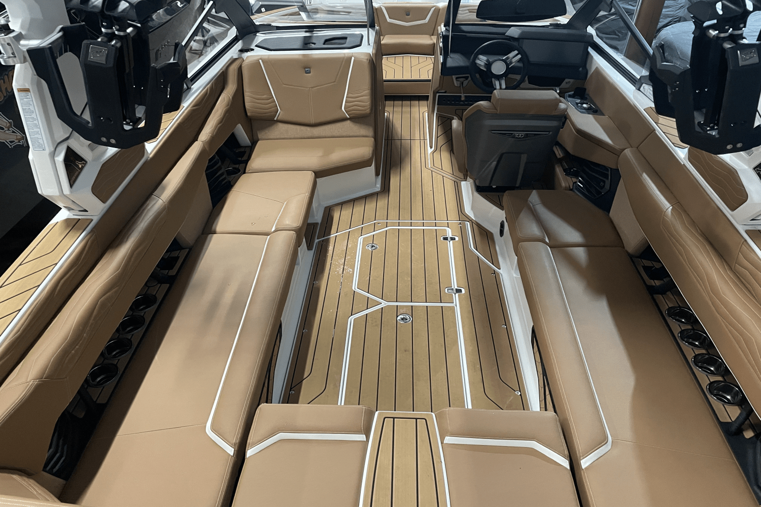 Slide: The Image of Nautique Super Air Nautique G25 2025 - 14