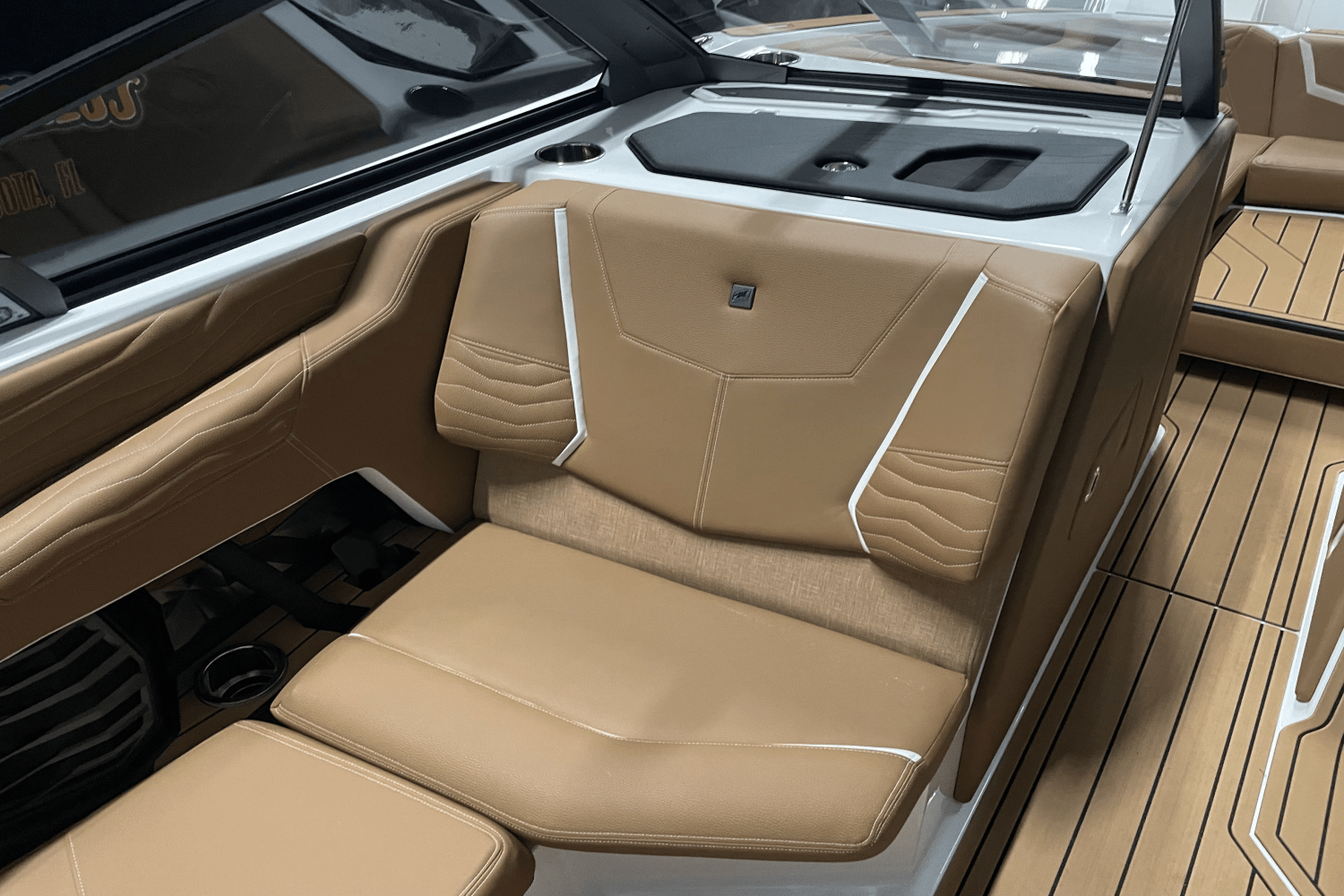 Slide: The Image of Nautique Super Air Nautique G25 2025 - 16