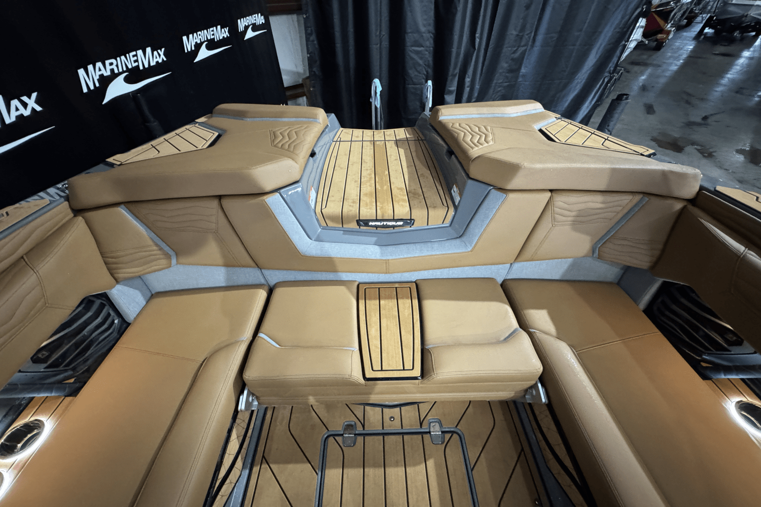 Slide: The Image of Nautique Super Air Nautique G25 2025 - 18