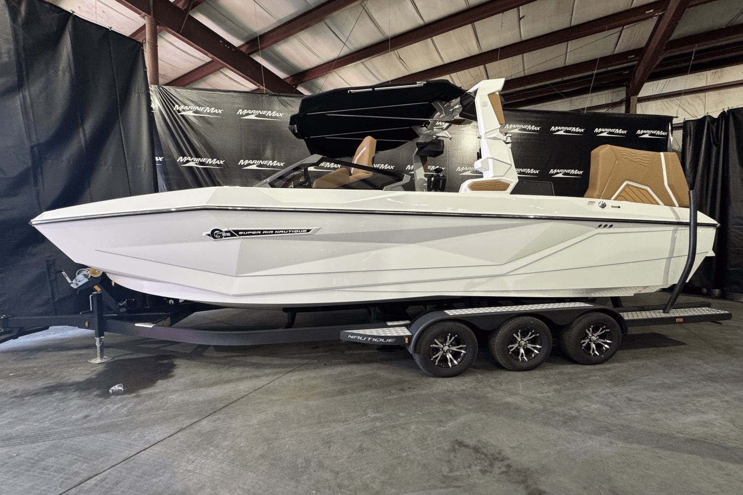 Slide: The Image of Nautique Super Air Nautique G25 2025 - 4