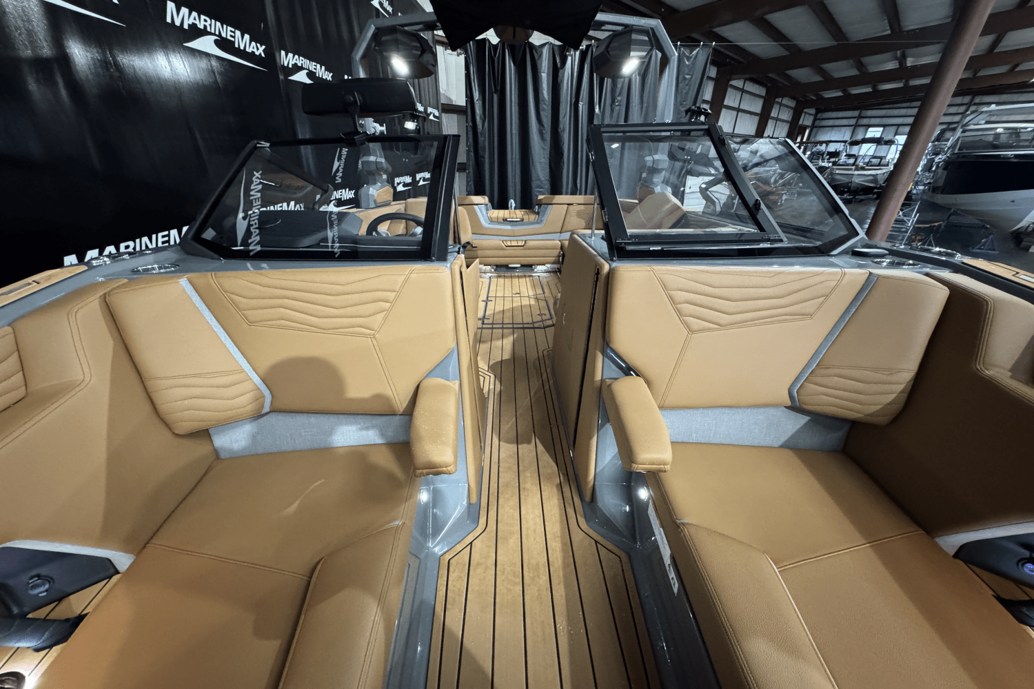 Slide: The Image of Nautique Super Air Nautique G25 2025 - 43