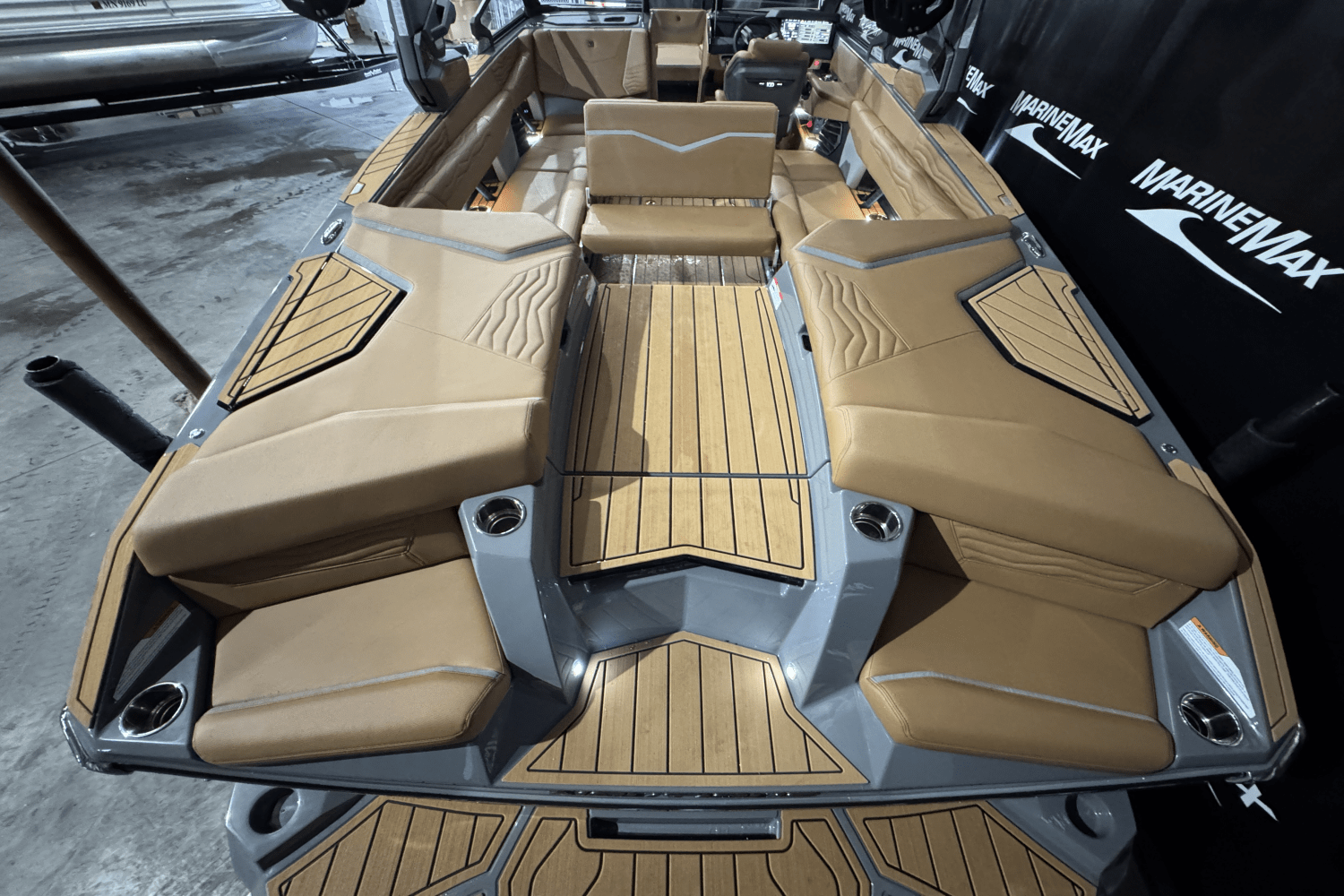 Slide: The Image of Nautique Super Air Nautique G25 2025 - 9