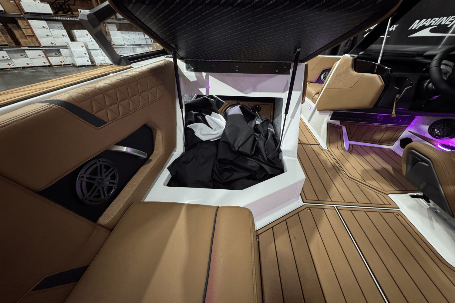 Slide: The Image of Nautique Super Air Nautique GS20 2025 - 23