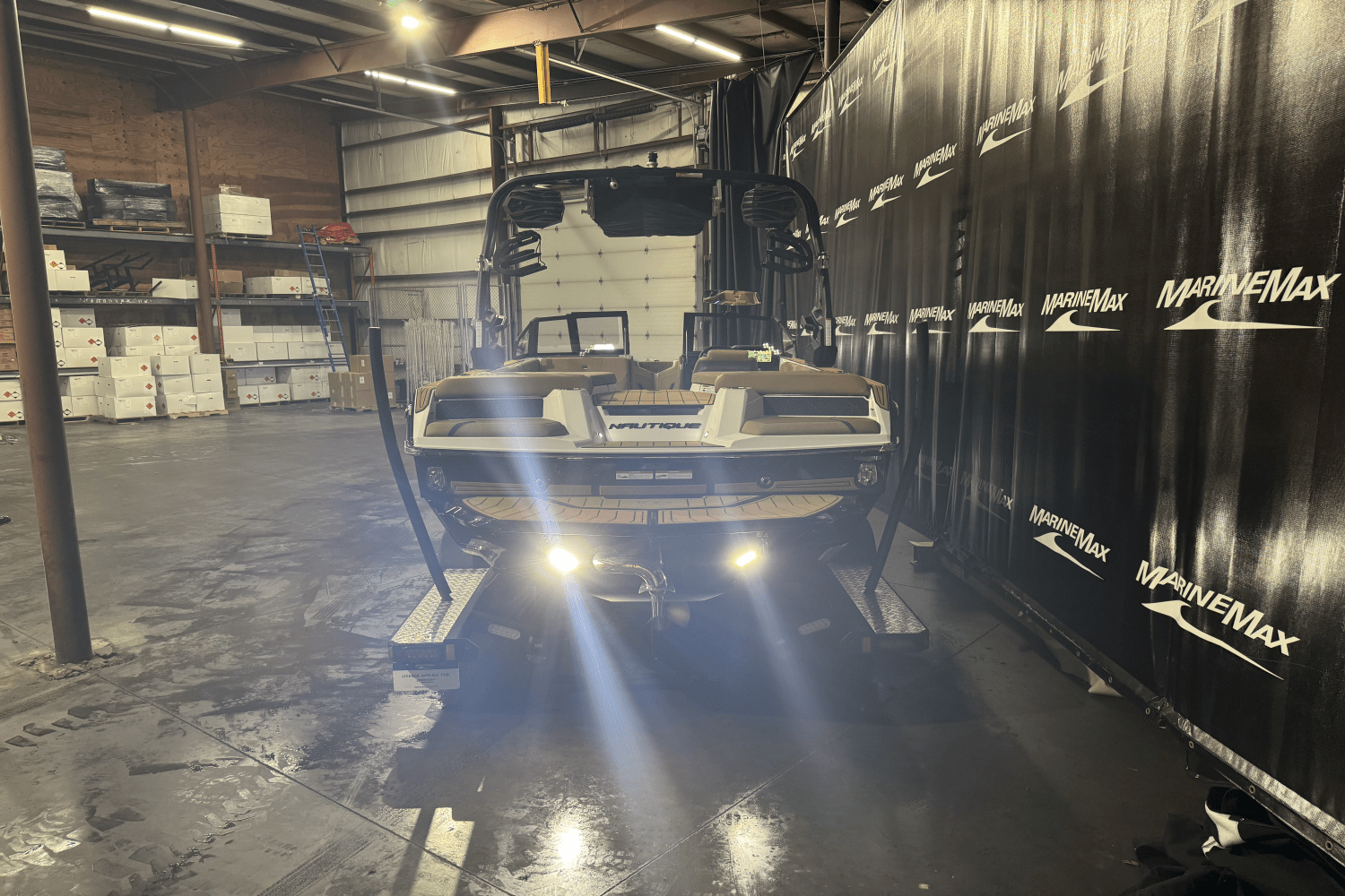 Slide: The Image of Nautique Super Air Nautique GS20 2025 - 6