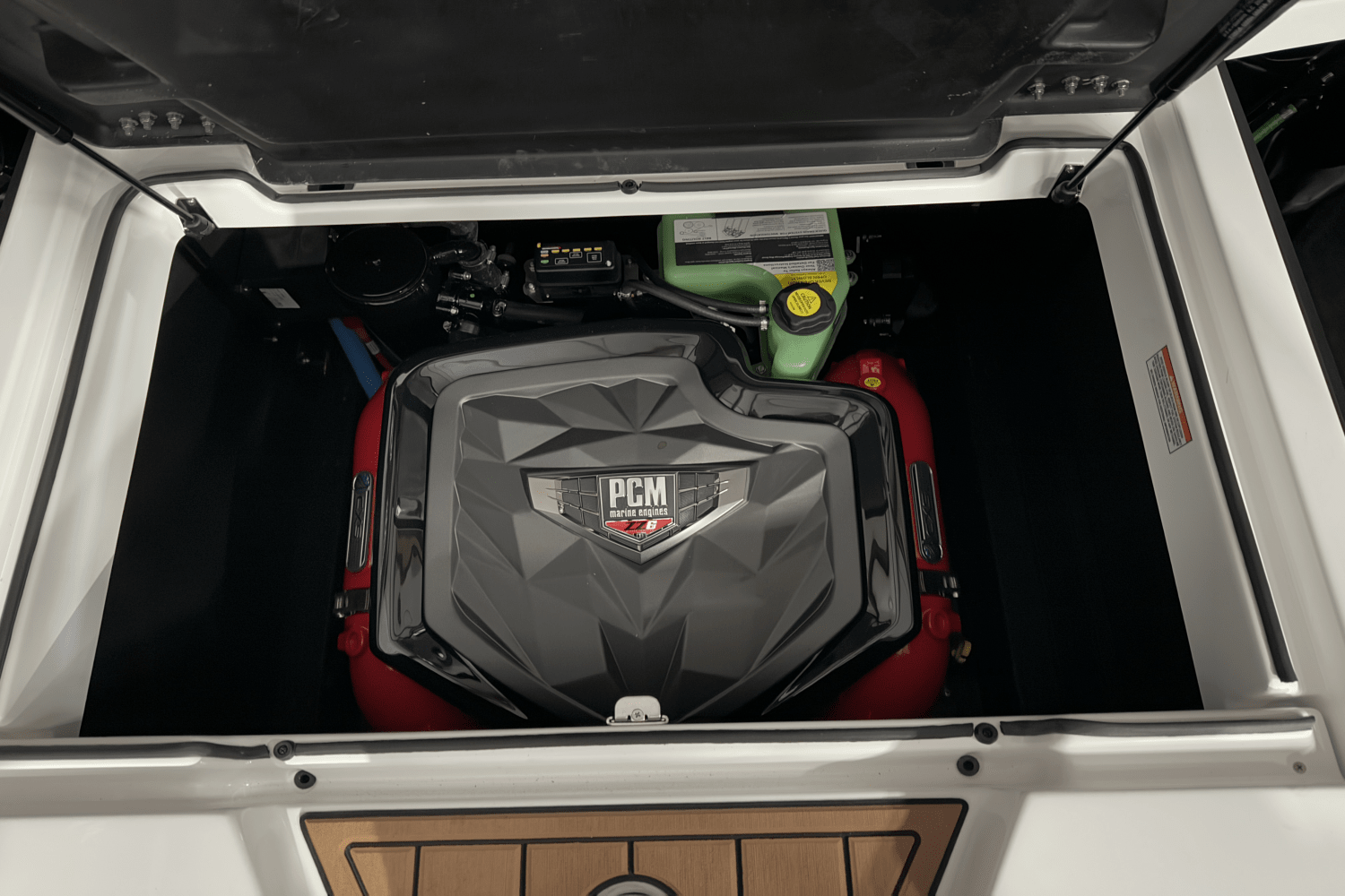 Slide: The Image of Nautique Super Air Nautique GS24 2025 - 12