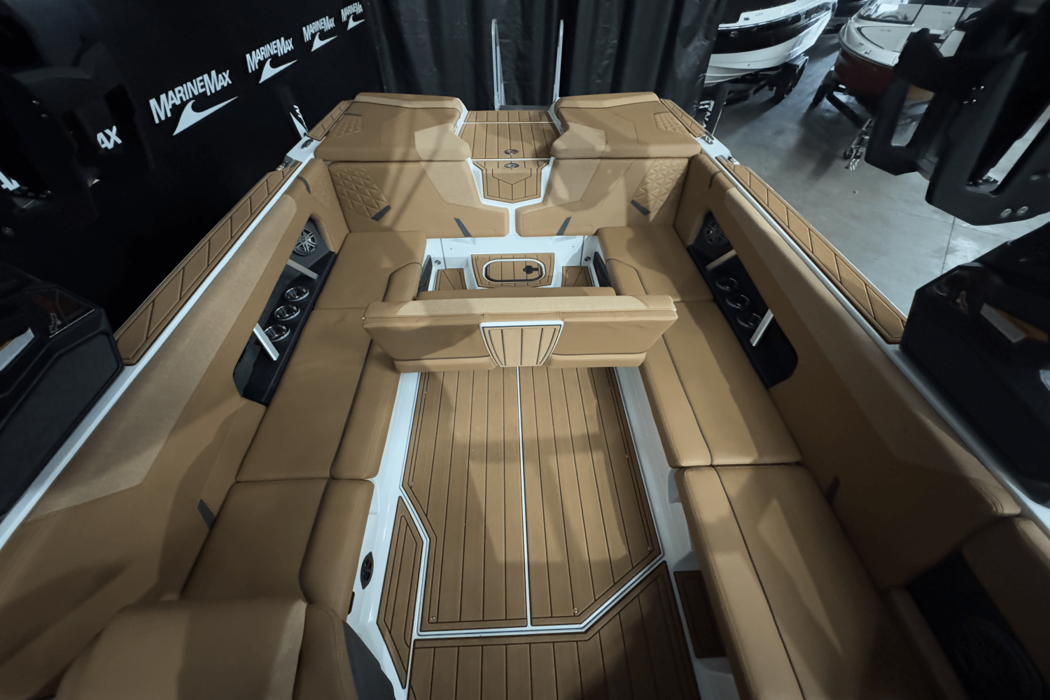 Slide: The Image of Nautique Super Air Nautique GS24 2025 - 15