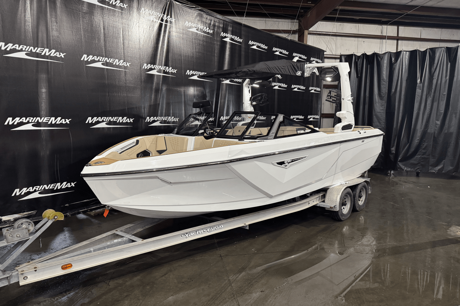 Slide: The Image of Nautique Super Air Nautique S21 2025 - 0