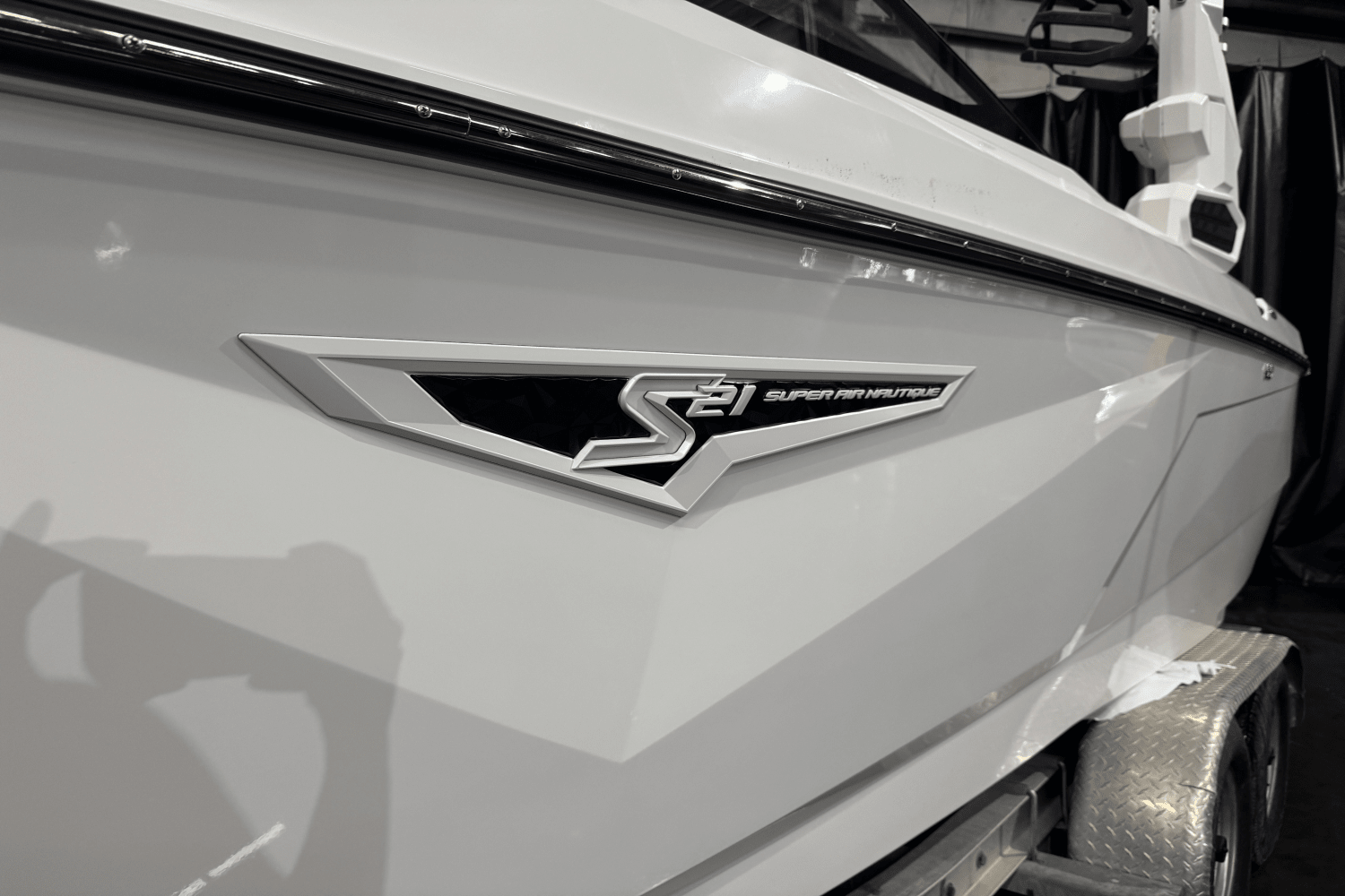 Slide: The Image of Nautique Super Air Nautique S21 2025 - 3