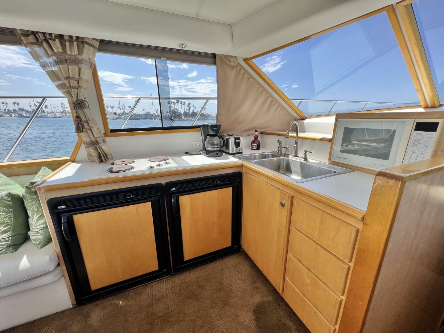 Slide: The Image of 1994 Navigator 43 Flybridge - FANTASEA - 3870527