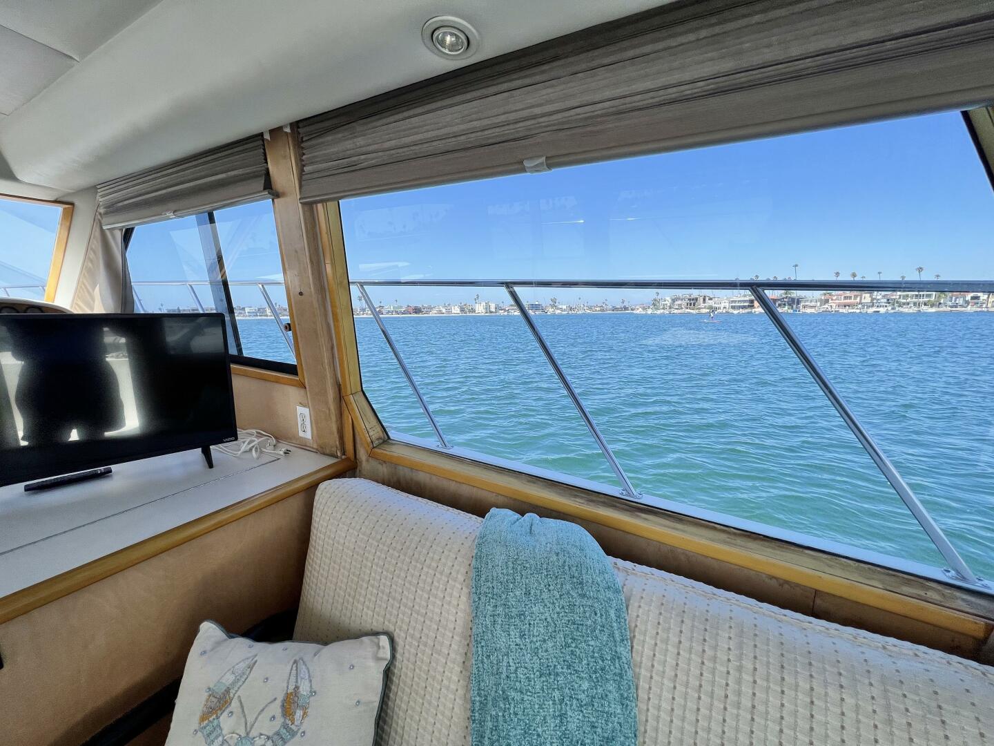 Slide: The Image of 1994 Navigator 43 Flybridge - FANTASEA - 3870544