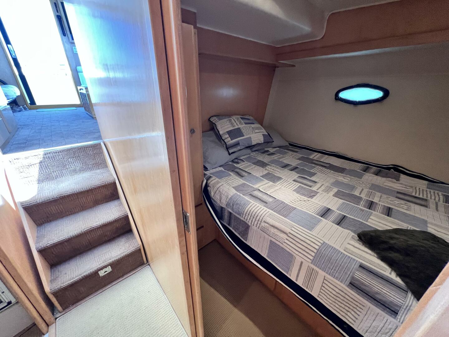 Slide: The Image of 1994 Navigator 43 Flybridge - FANTASEA - 3870576