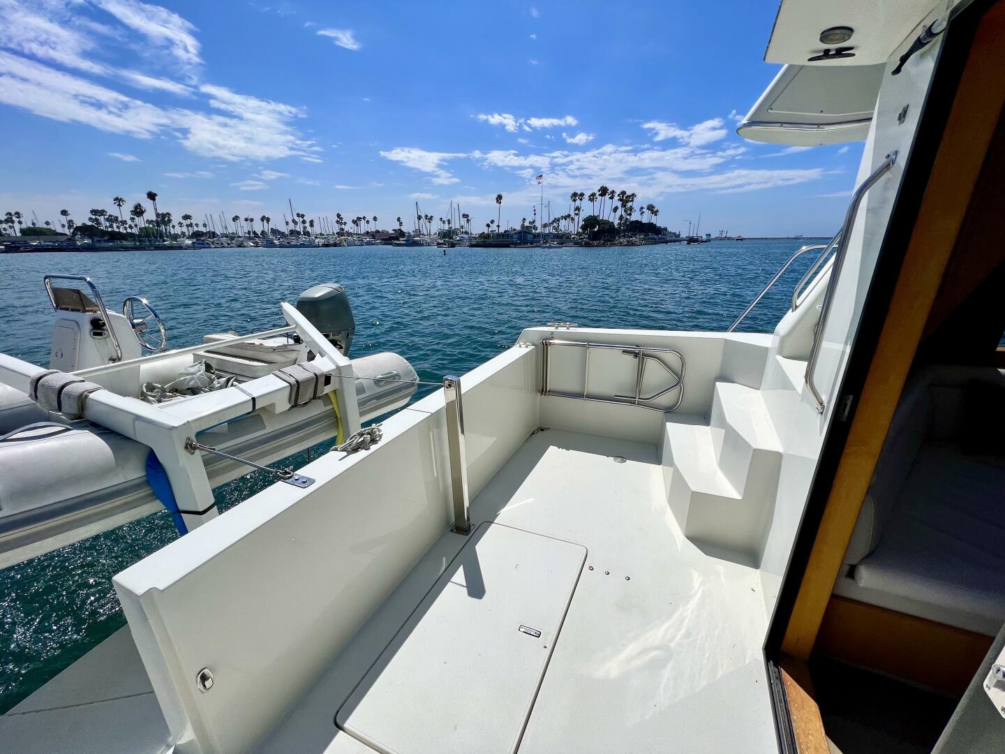 Slide: The Image of 1994 Navigator 43 Flybridge - FANTASEA - 3870585