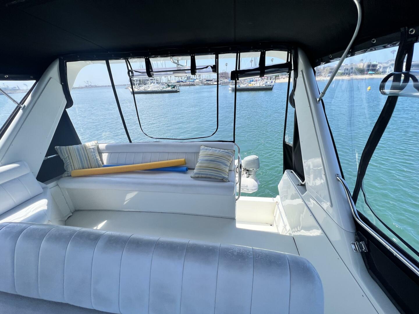 Slide: The Image of 1994 Navigator 43 Flybridge - FANTASEA - 3870601