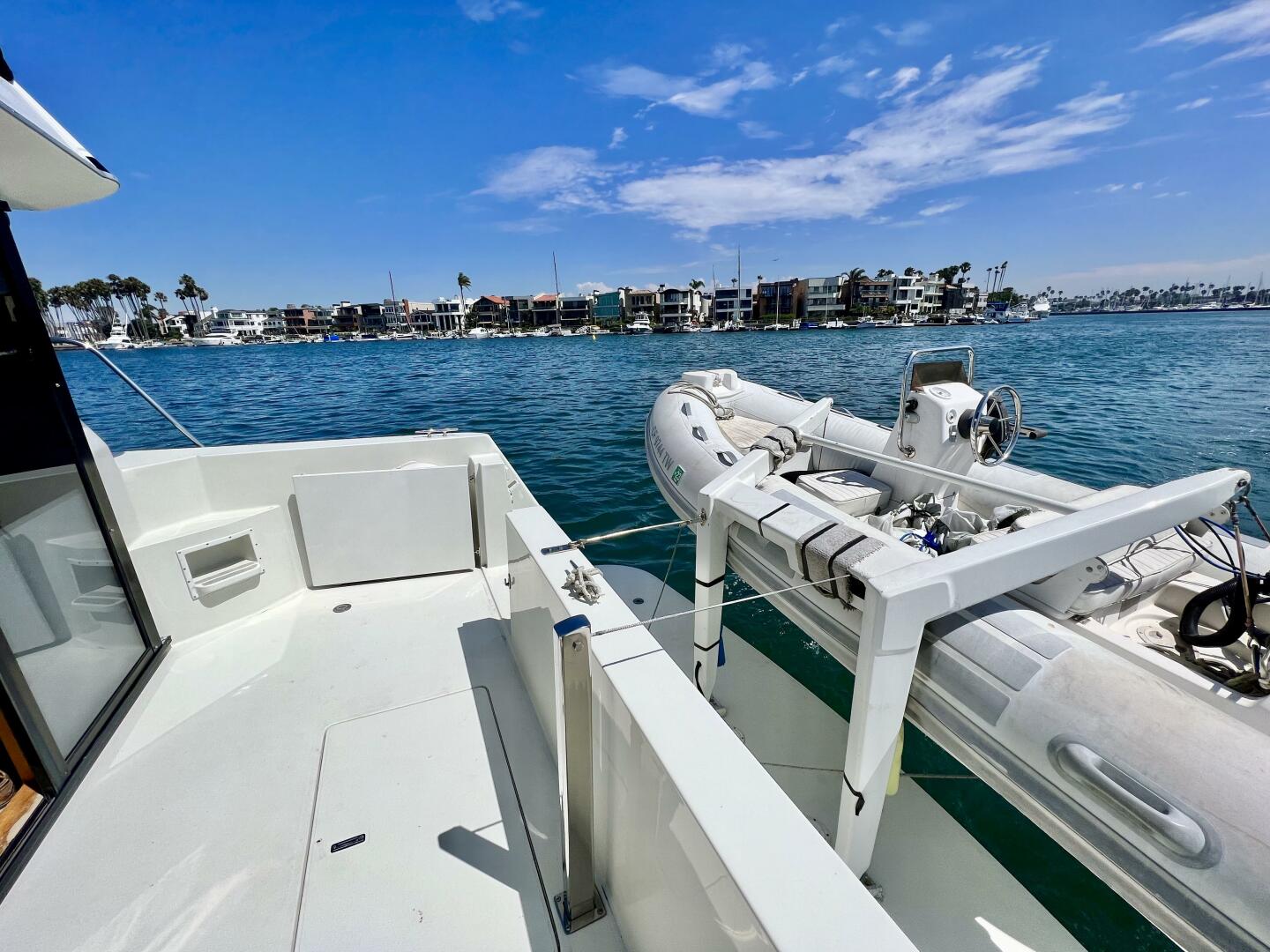 Slide: The Image of 1994 Navigator 43 Flybridge - FANTASEA - 3870584