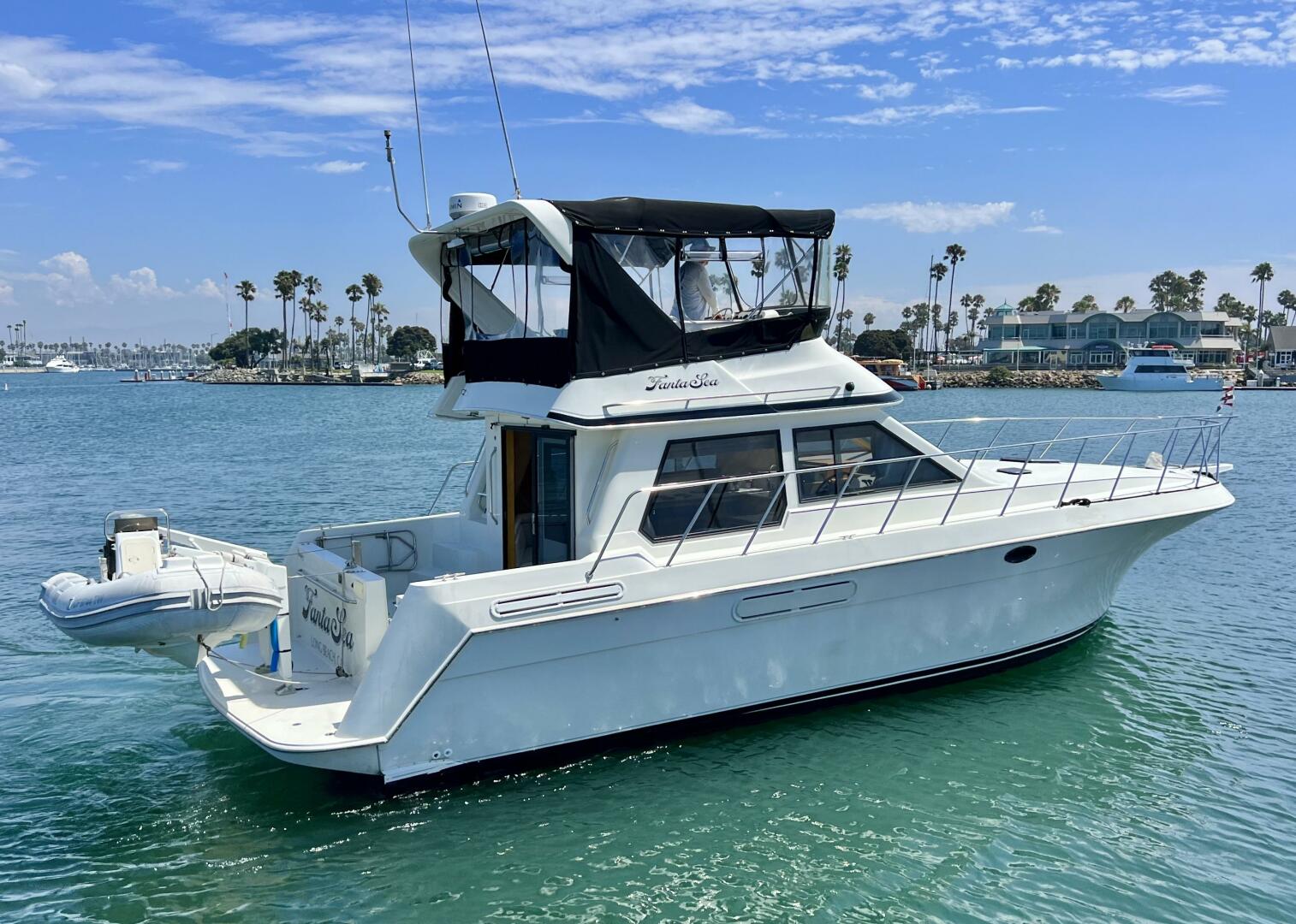 Slide: The Image of 1994 Navigator 43 Flybridge - FANTASEA - 3870629