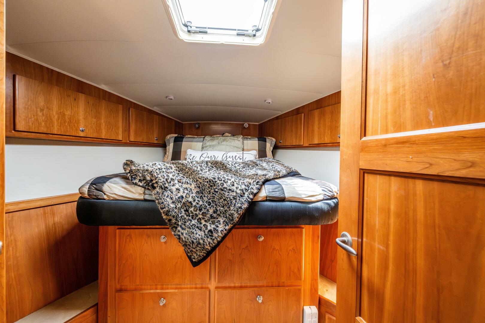 Slide: The Image of Navigator Classic 5300 2004 - 5345546