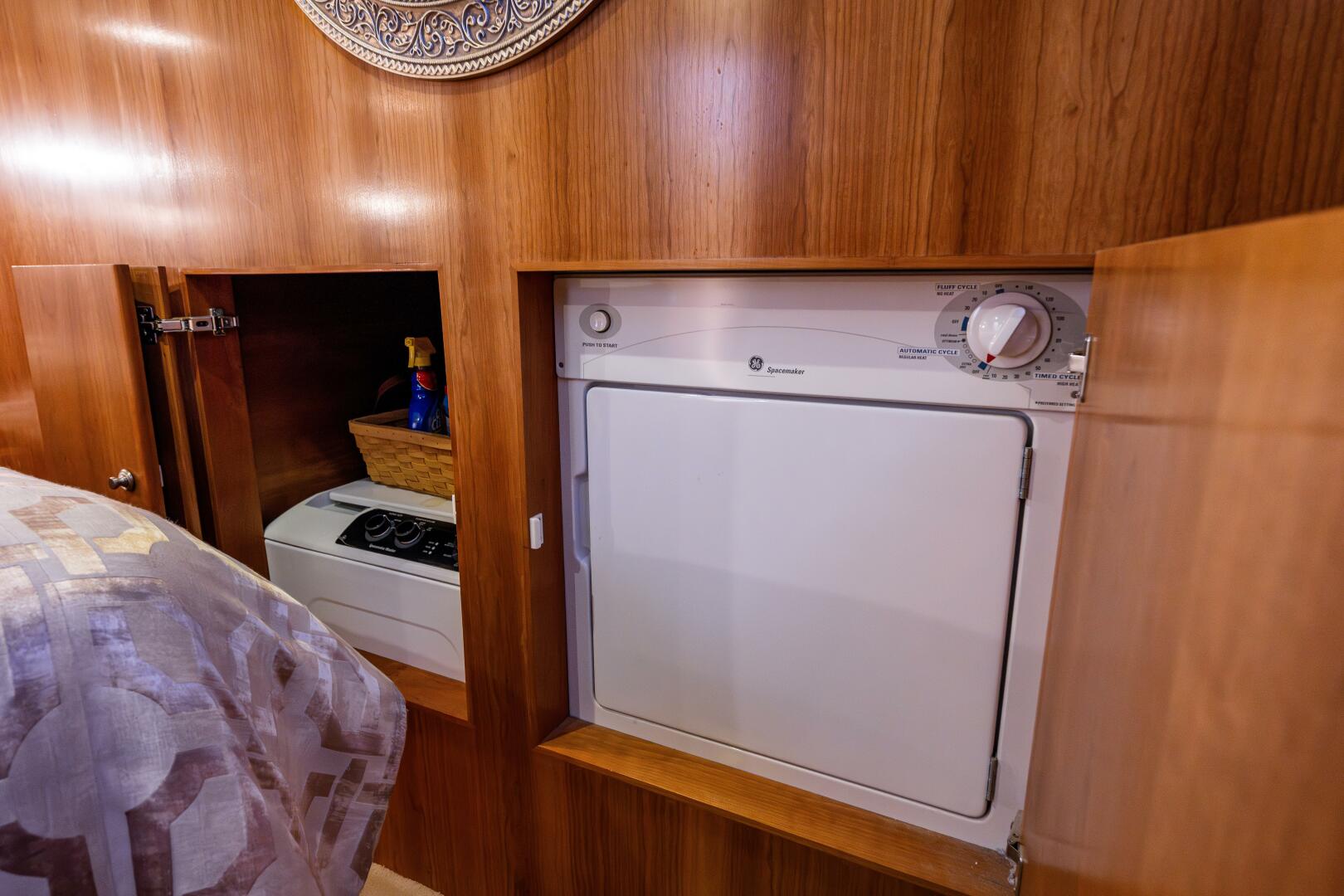 Slide: The Image of Navigator Classic 5300 2004 - 5345560