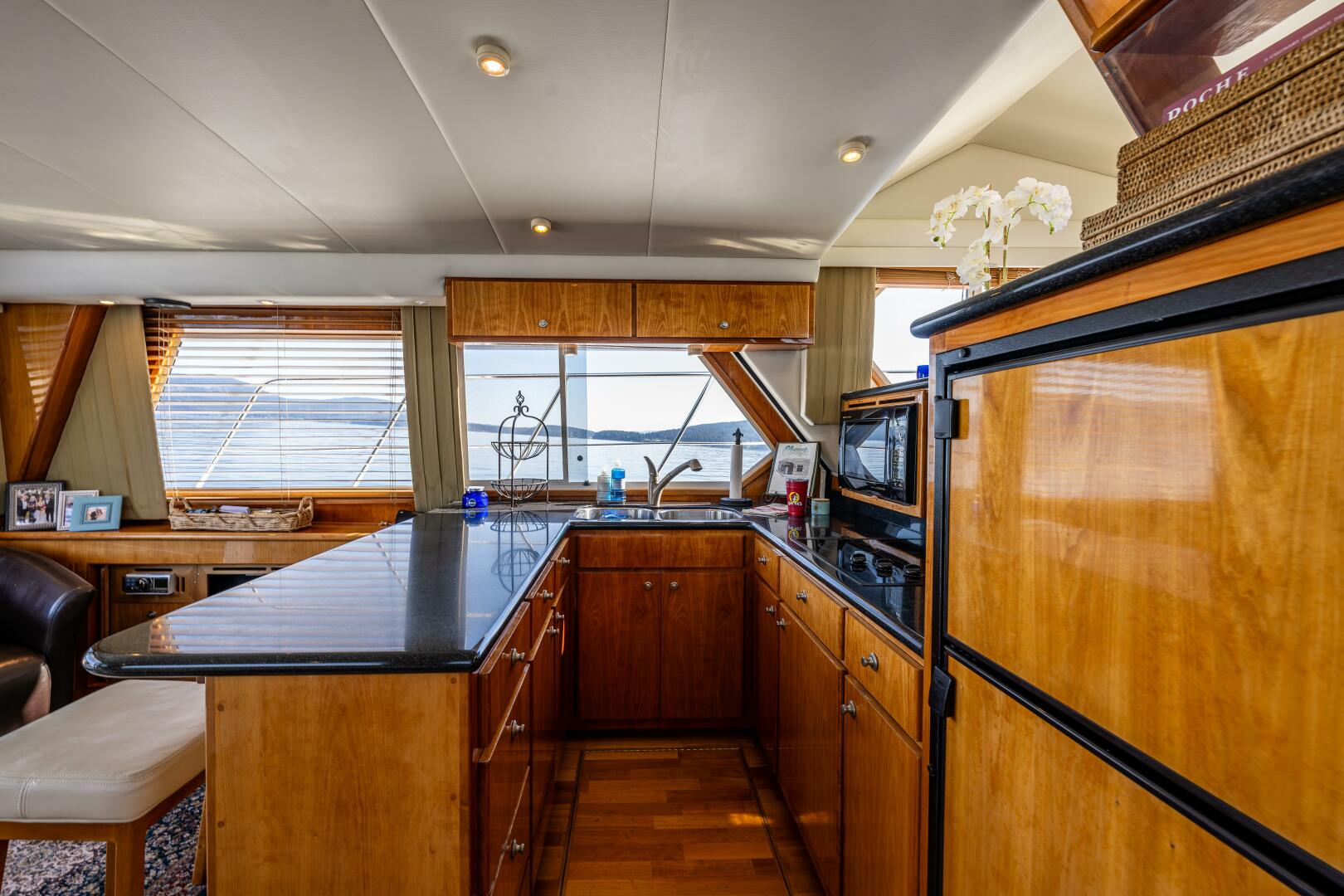 Slide: The Image of Navigator Classic 5300 2004 - 5345575