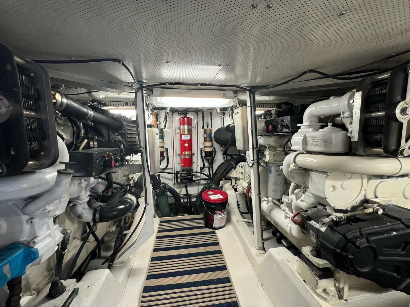 Slide: The Image of 2001 Neptunus 56 Flybridge- Engine Room - 5226555