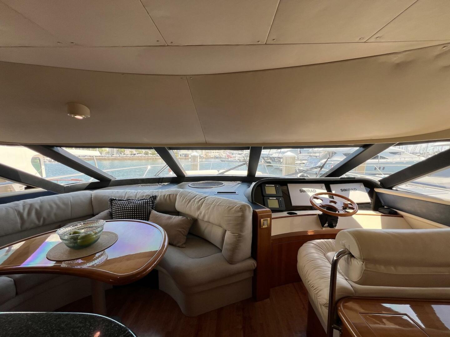 Slide: The Image of 2001 Neptunus 56 Flybridge-Helm - 5226578