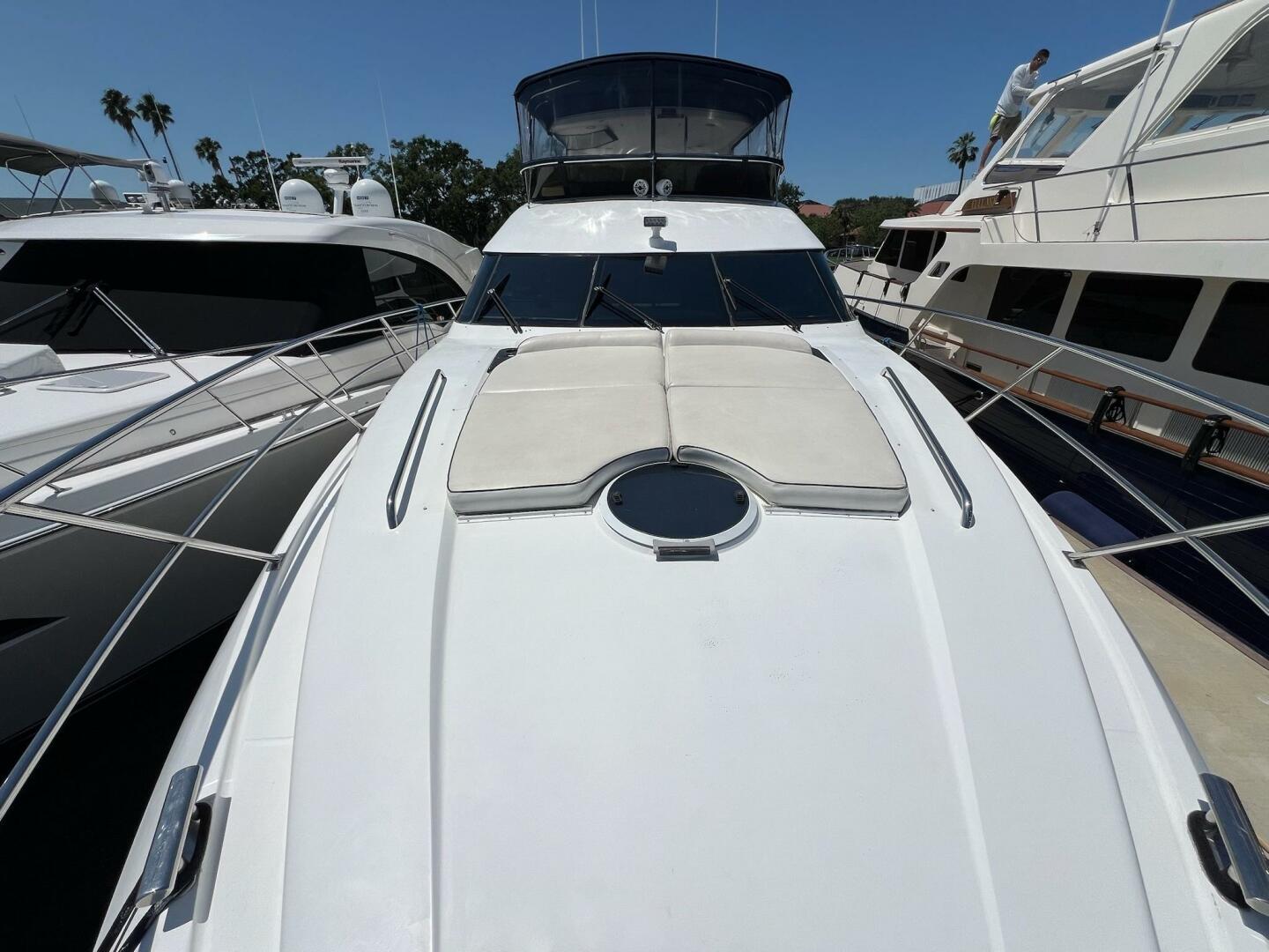 Slide: The Image of 2001 Neptunus 56 Flybridge- Bow - 5226602