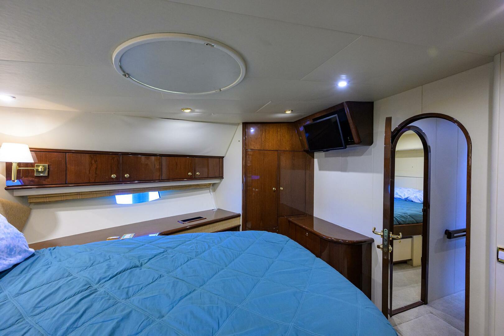 Slide: The Image of Forward Guest Stateroom - 5125098