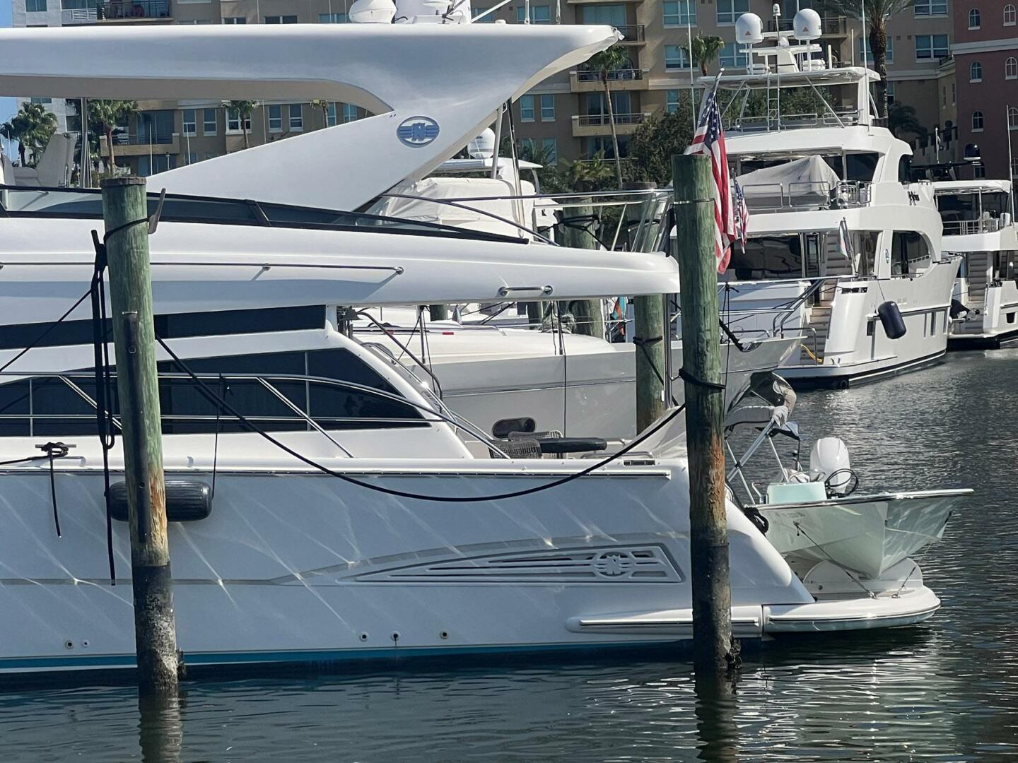 Slide: The Image of Neptunus 62 Motoryacht 2008 - 5394802