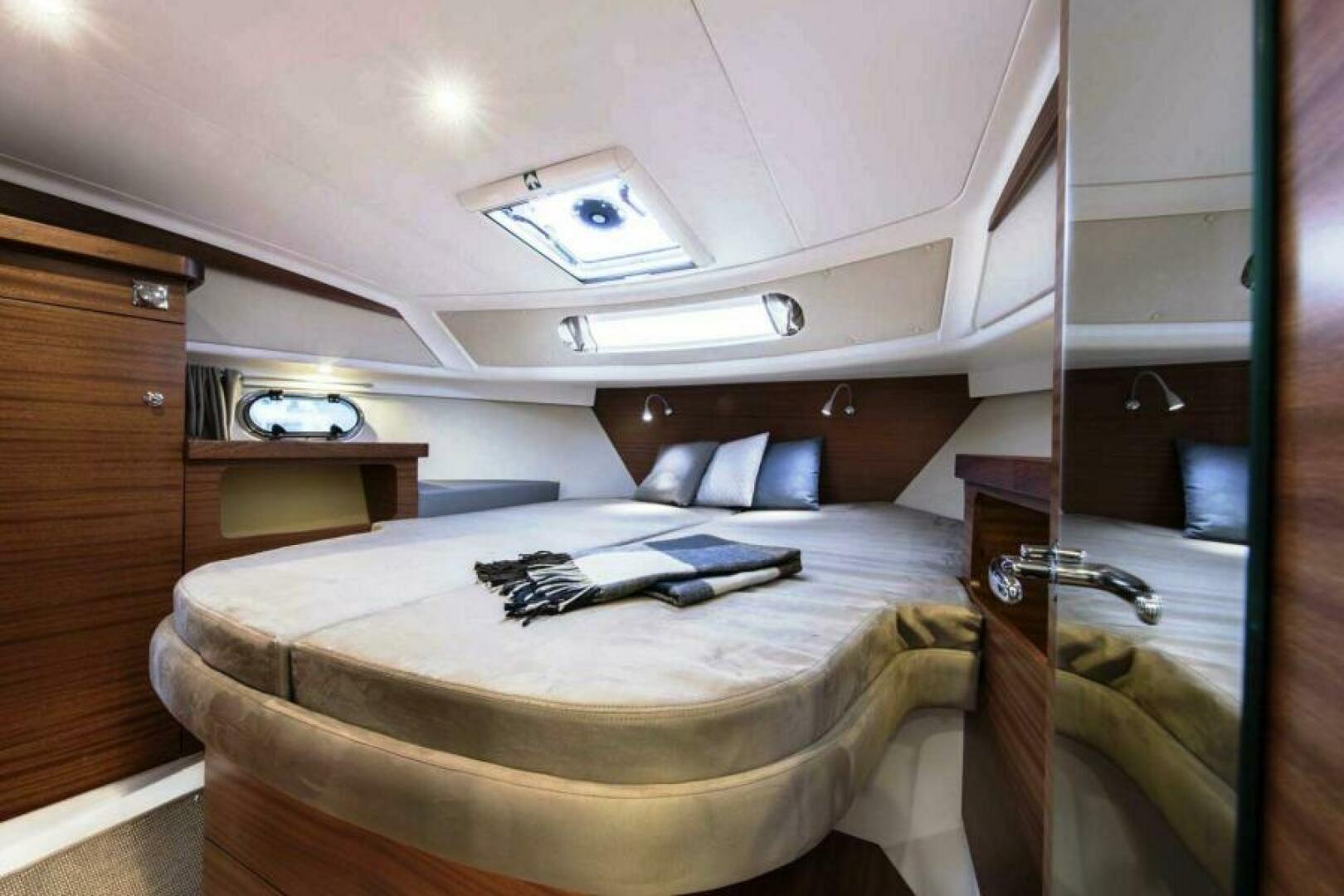 Slide: The Image of Nimbus 365 Coupe 2022 - 4718428