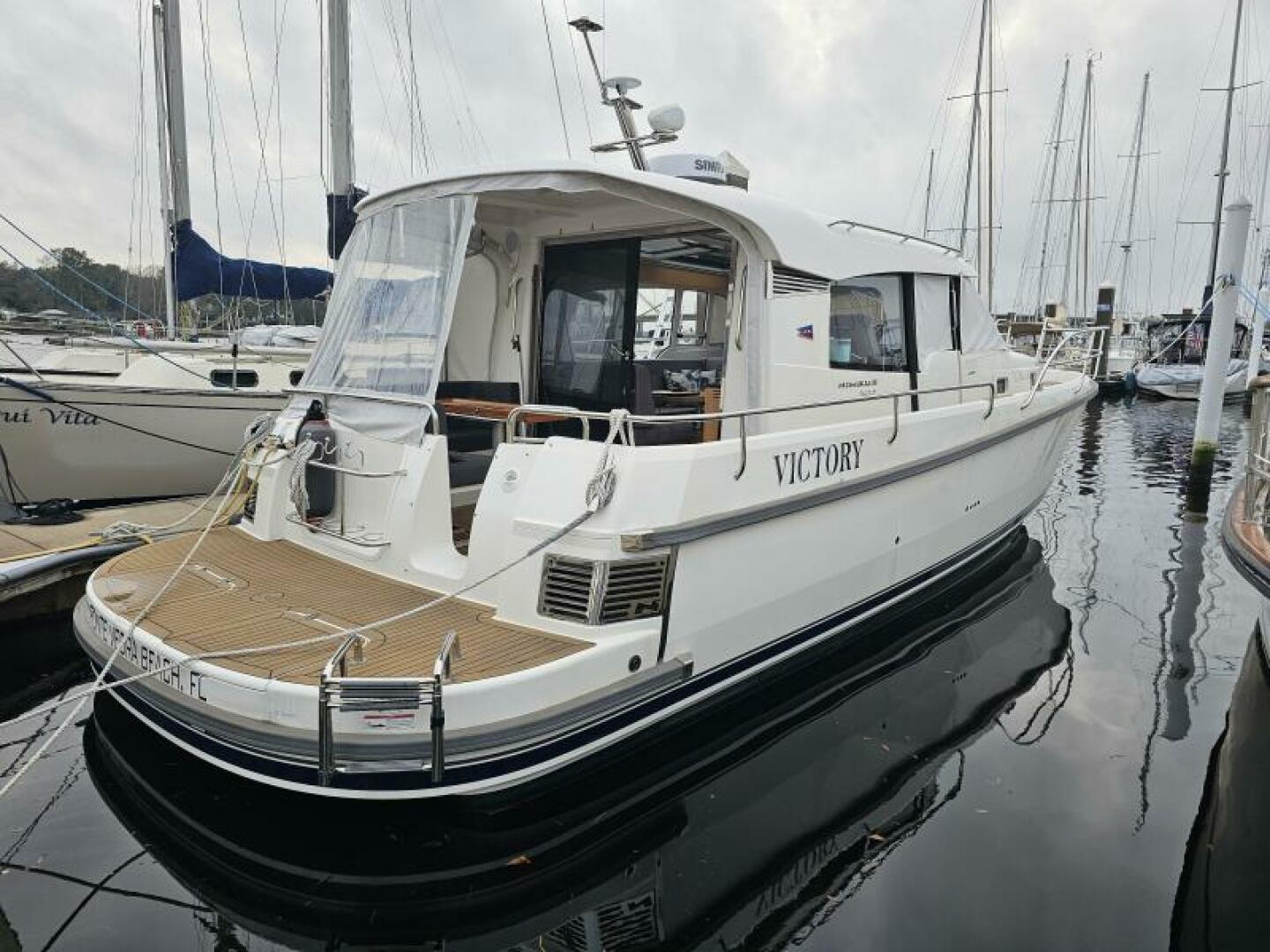 Slide: The Image of Nimbus 365 Coupe 2022 - 4718436