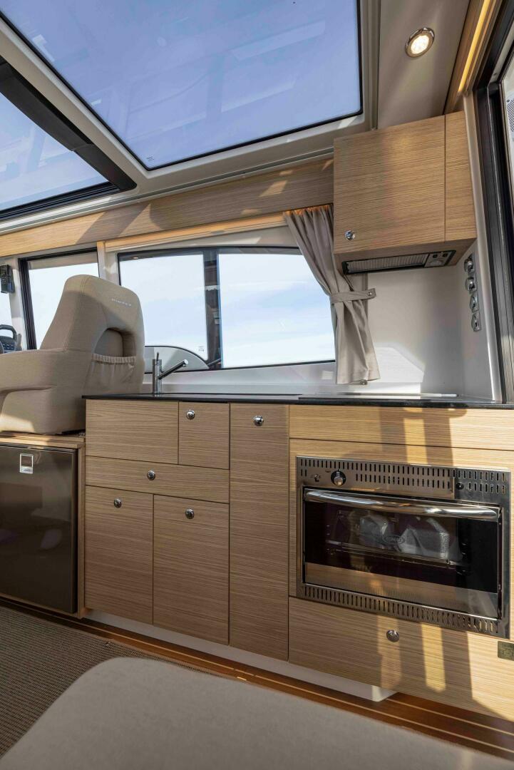 Slide: The Image of Nimbus 365 Coupe 2025 - 4920683