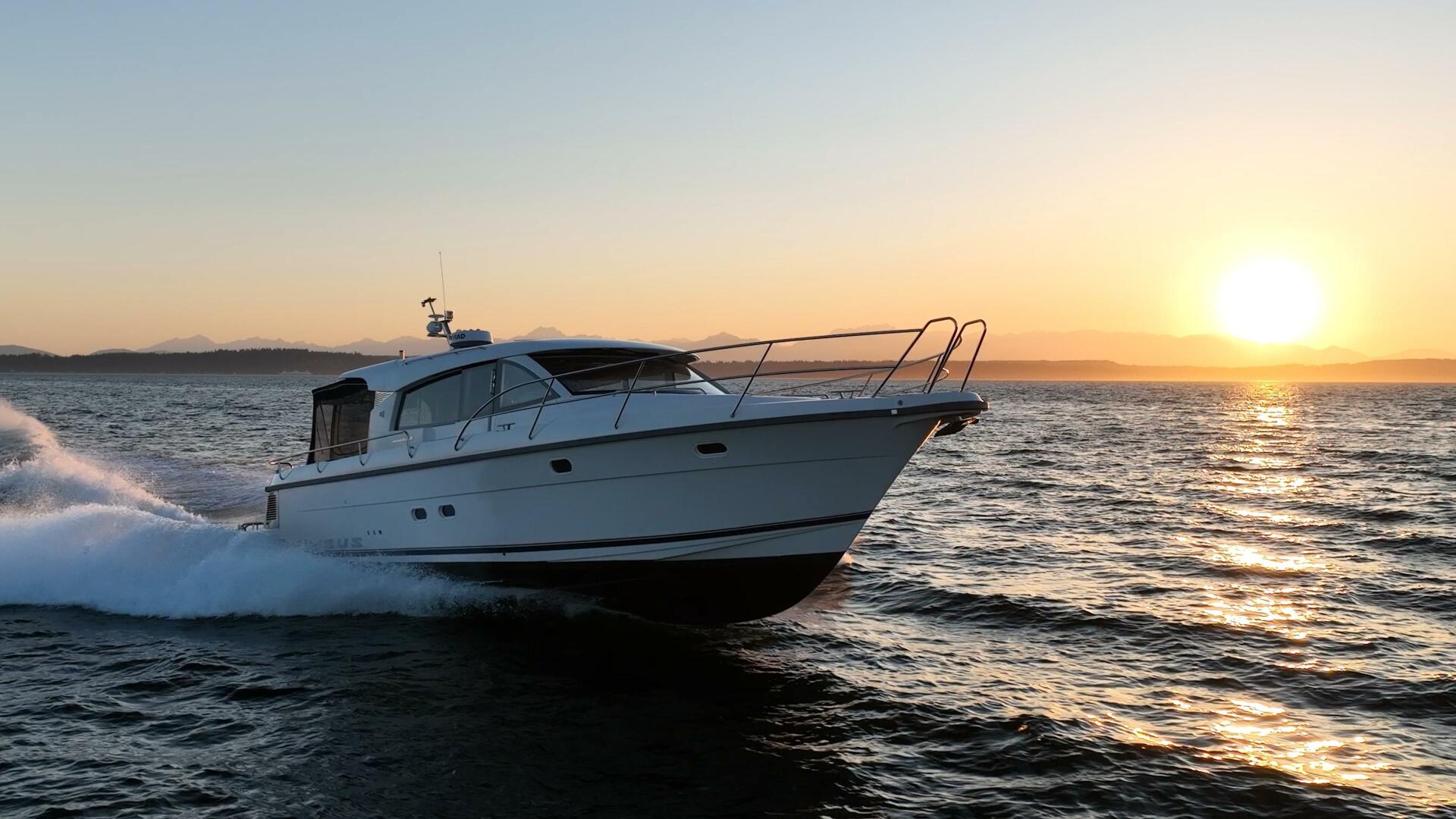 Slide: The Image of Nimbus 405 Coupe 2022 - 5395124