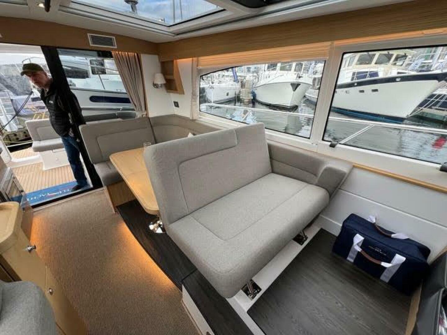 Slide: The Image of Nimbus 405 Coupe #124 2023 - 4192169