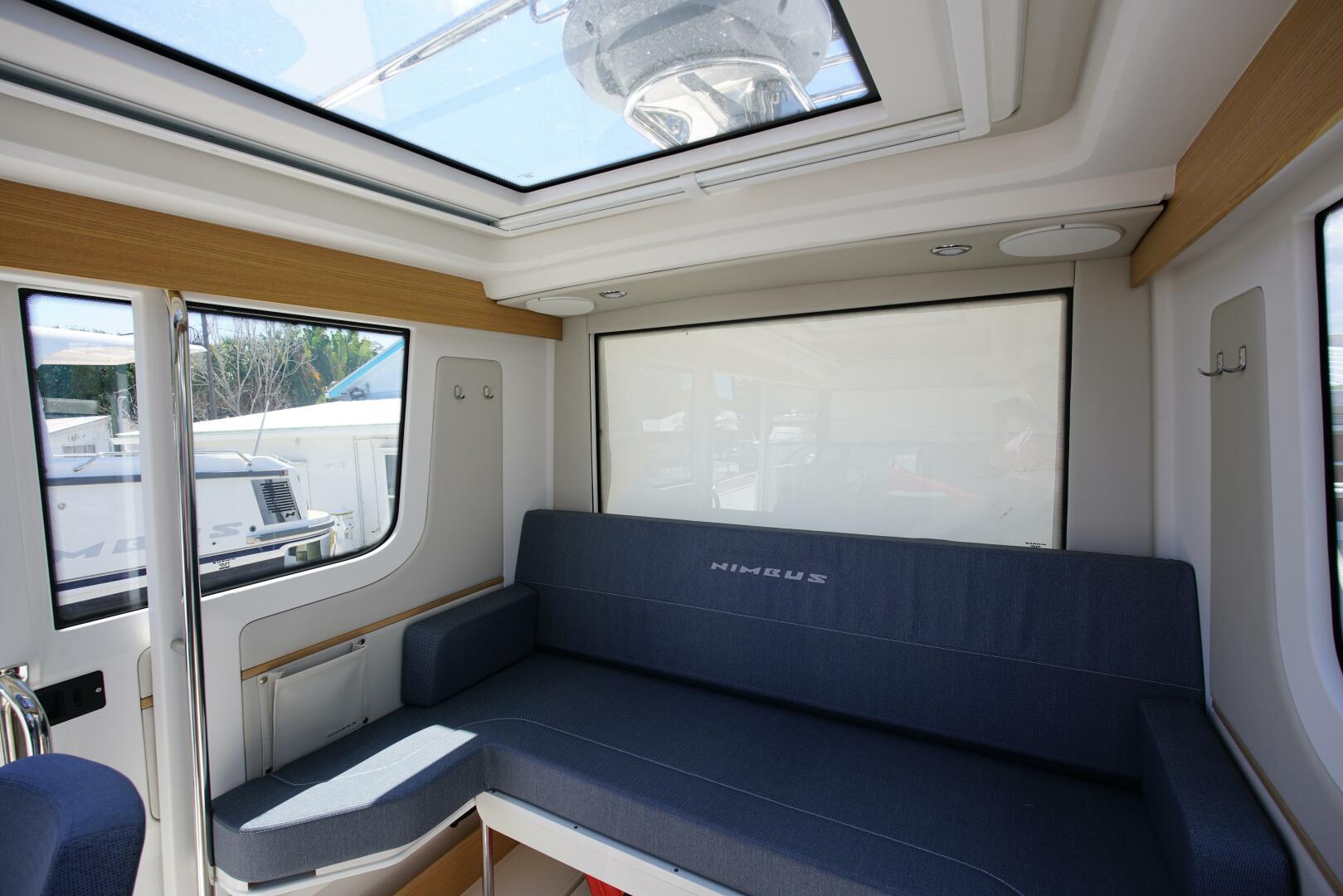 Slide: The Image of Nimbus Commuter 9 2024 - 5443778