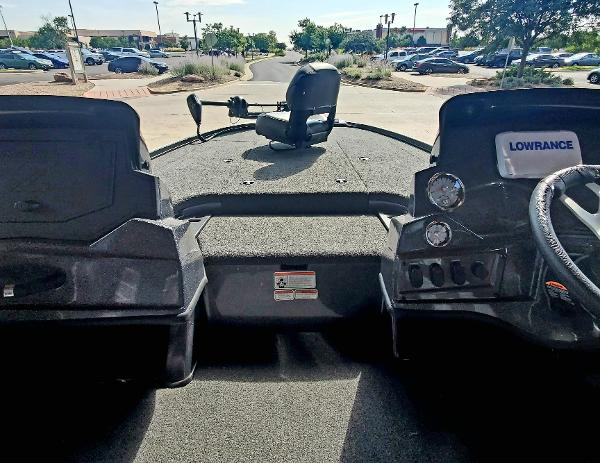 Slide: The Image of 2024 Nitro Z18 boat interior with Lowrance electronics and steering wheel. - 4