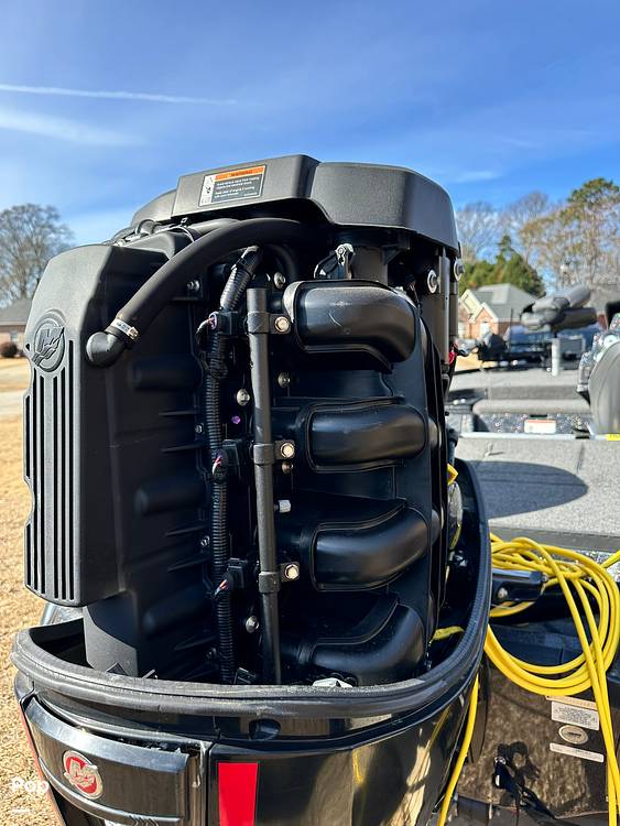 Slide: The Image of Nitro Z18 PRO 2022 - 15068961
