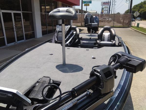 Slide: The Image of 2023 Nitro Z20 Pro fishing boat with advanced equipment and seating. - 2