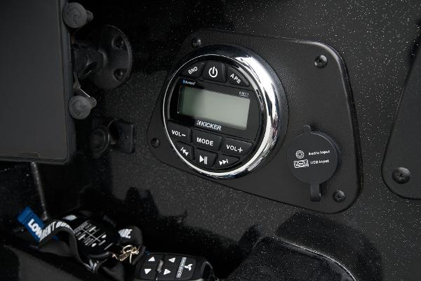 Slide: The Image of Nitro ZV20 Pro 2024 - 45