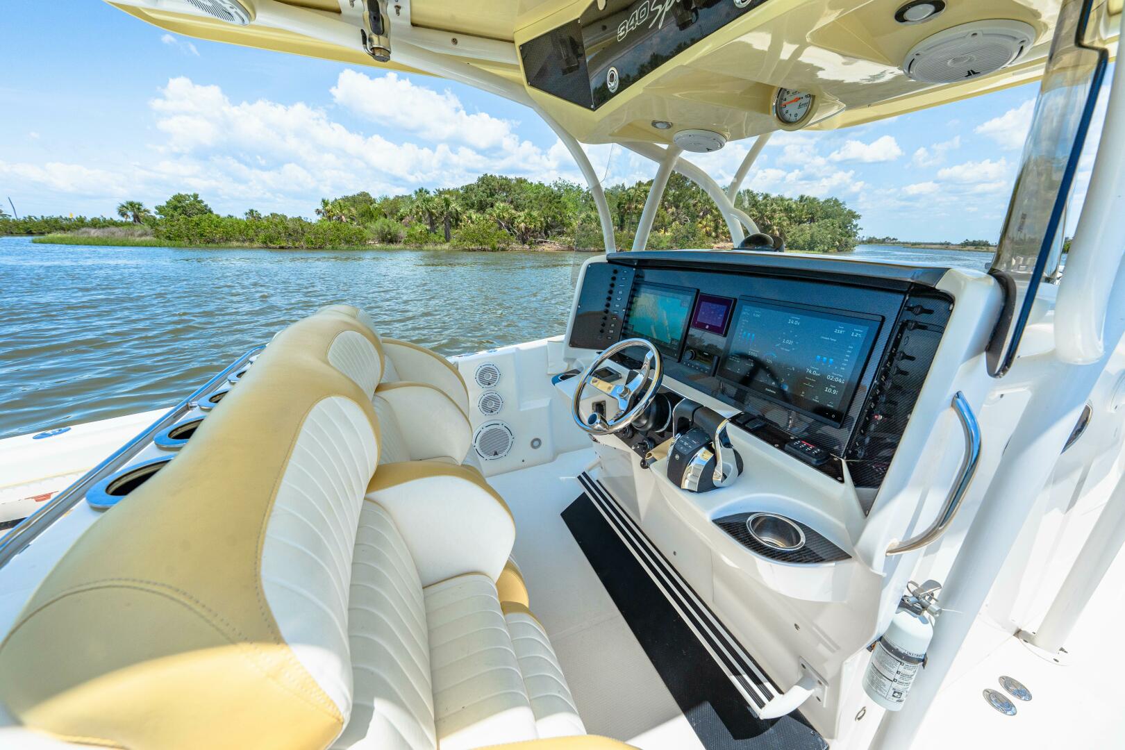 Slide: The Image of 2013 Nor-Tech 340 SS - Helm - 5294375