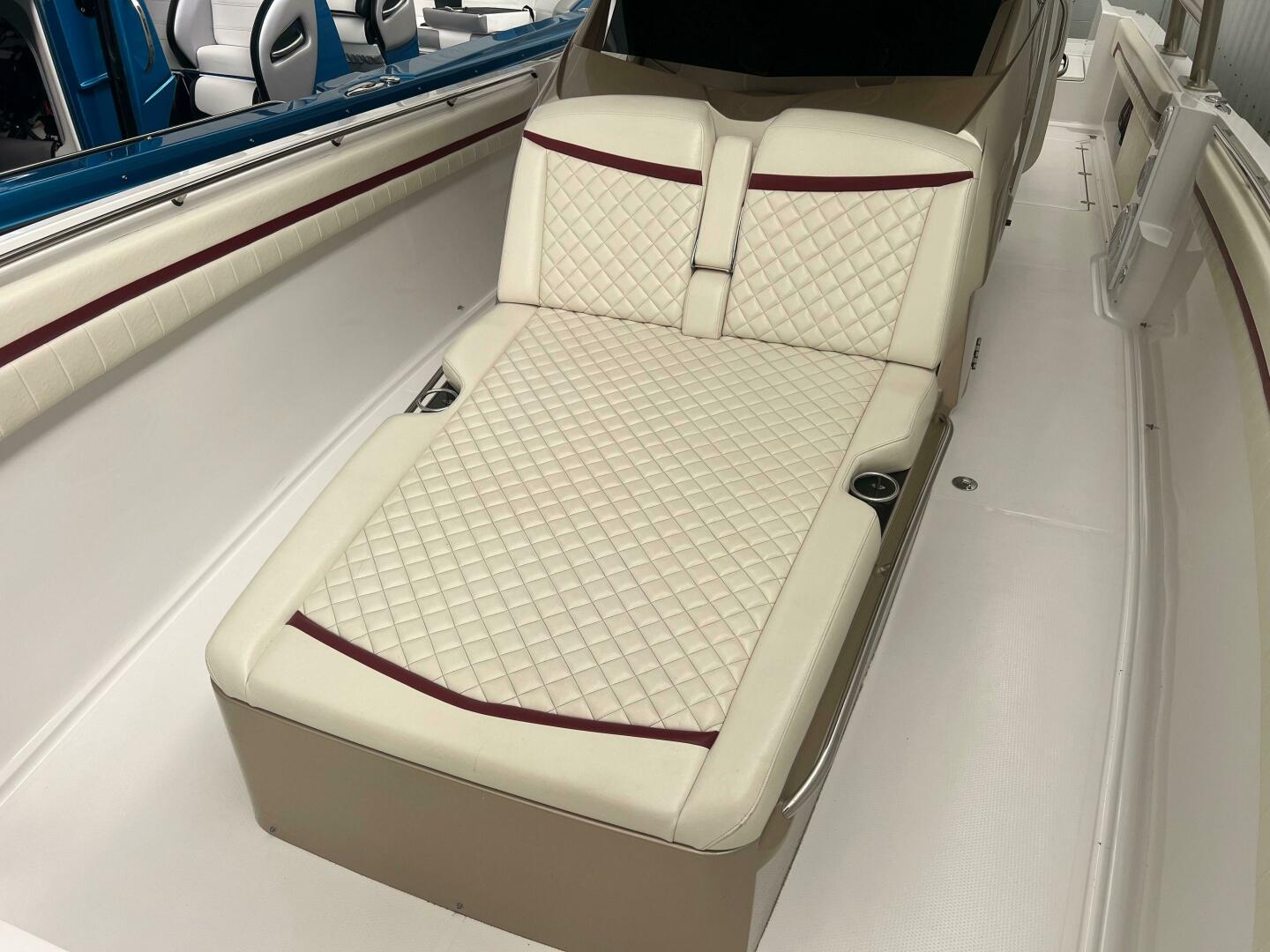 Slide: The Image of Nor-Tech 390 Sport 2015 - 5090215