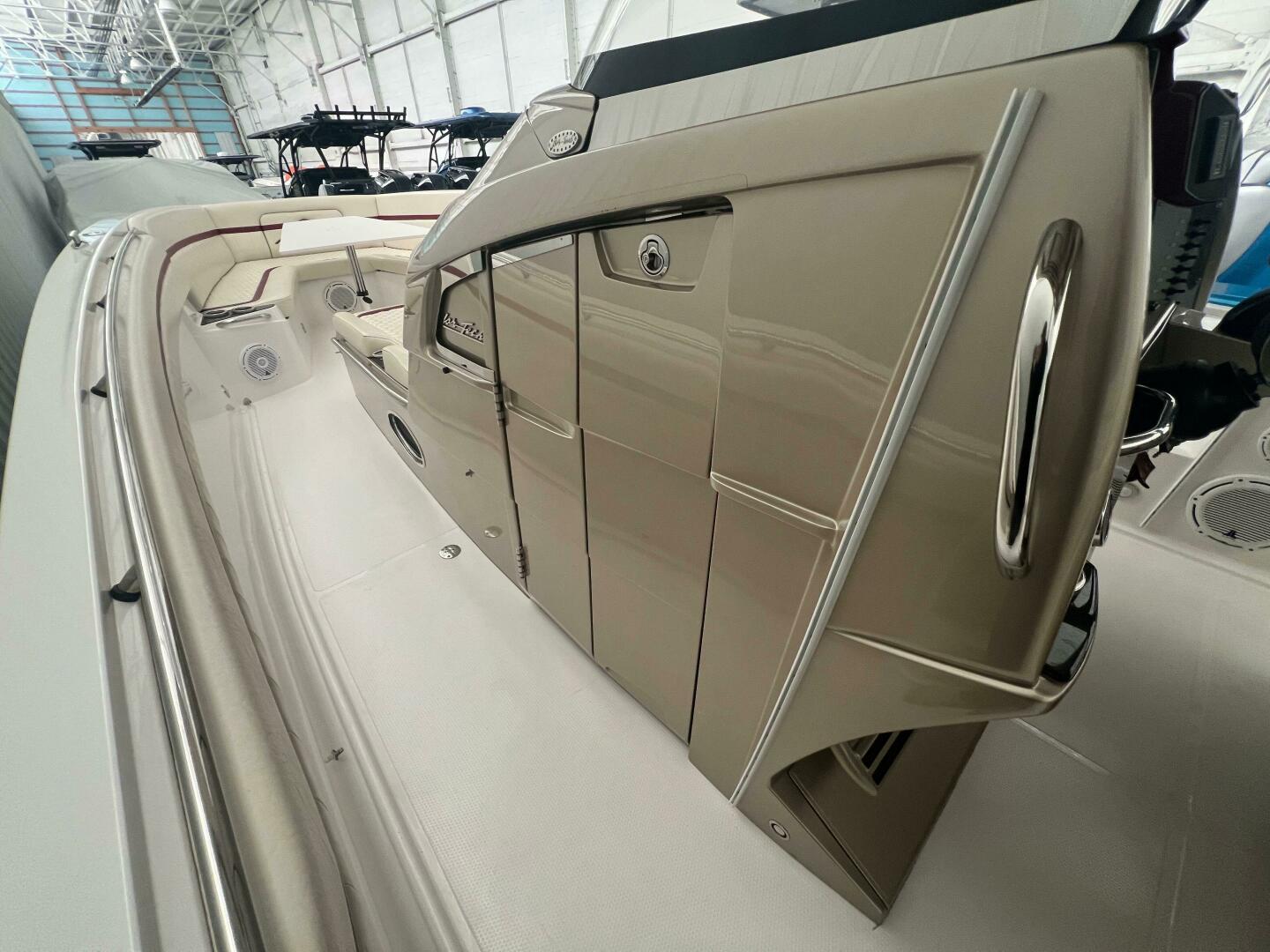 Slide: The Image of Nor-Tech 390 Sport 2015 - 5090219